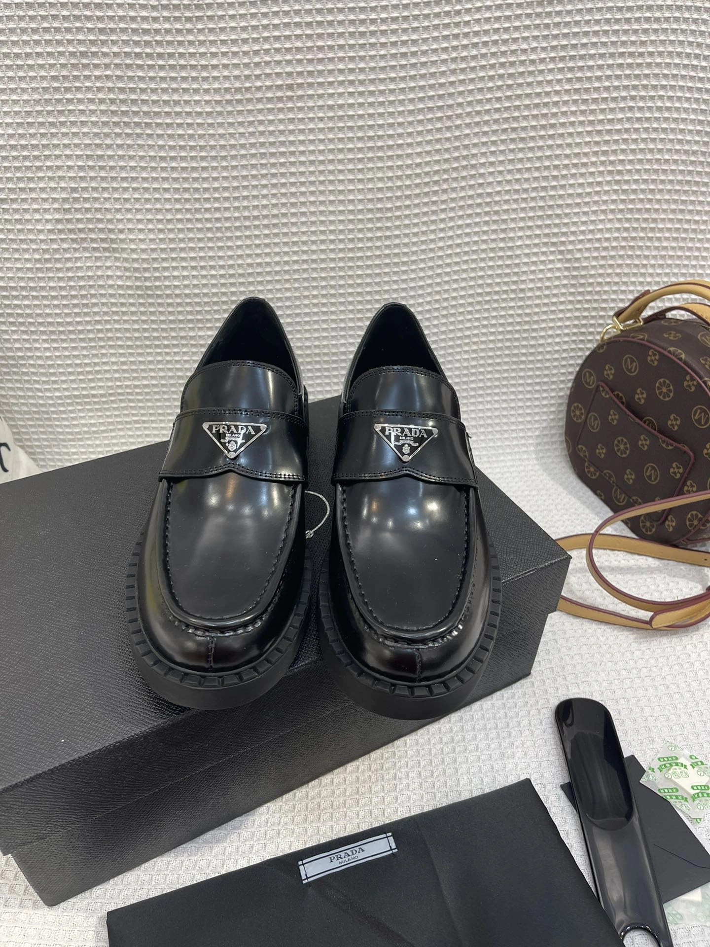 GoAnywhere P*rada Top Loafer CL 23030831- 6456