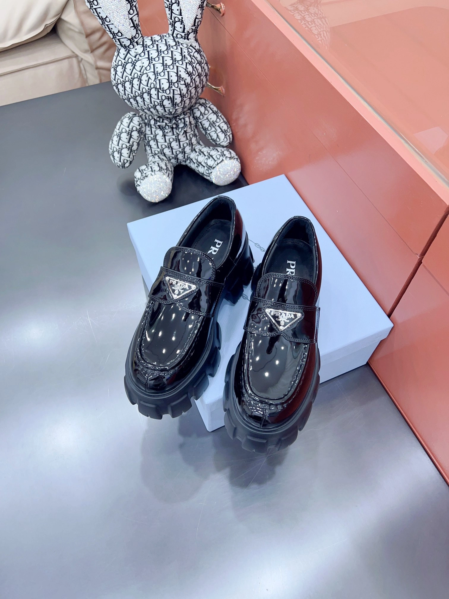 P*rada Top Loafer CL 23030831- Modern 6457