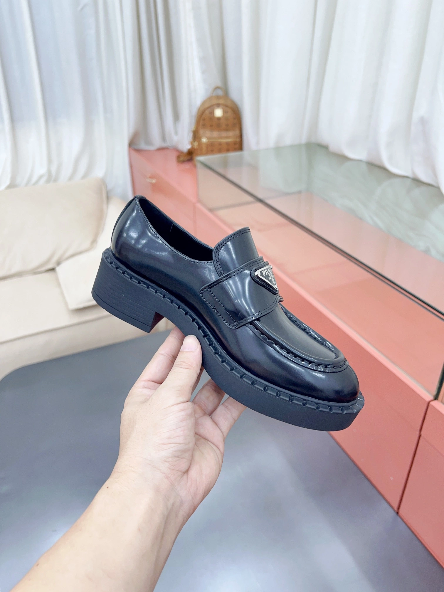 P*rada Top Loafer CL 23030831- ZeroBulk 6448