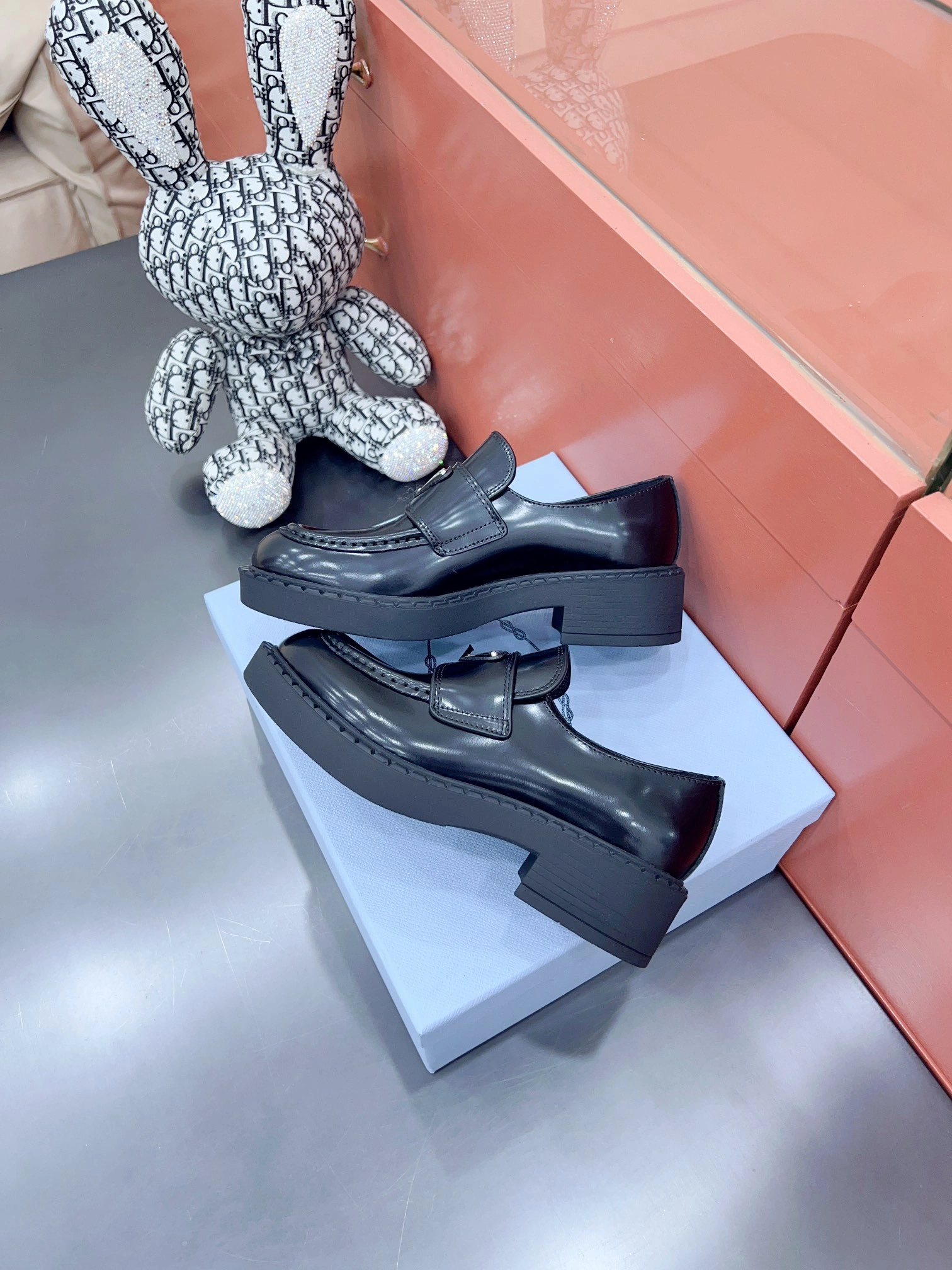 P*rada Top Loafer CL 23030831- ZeroBulk 6448