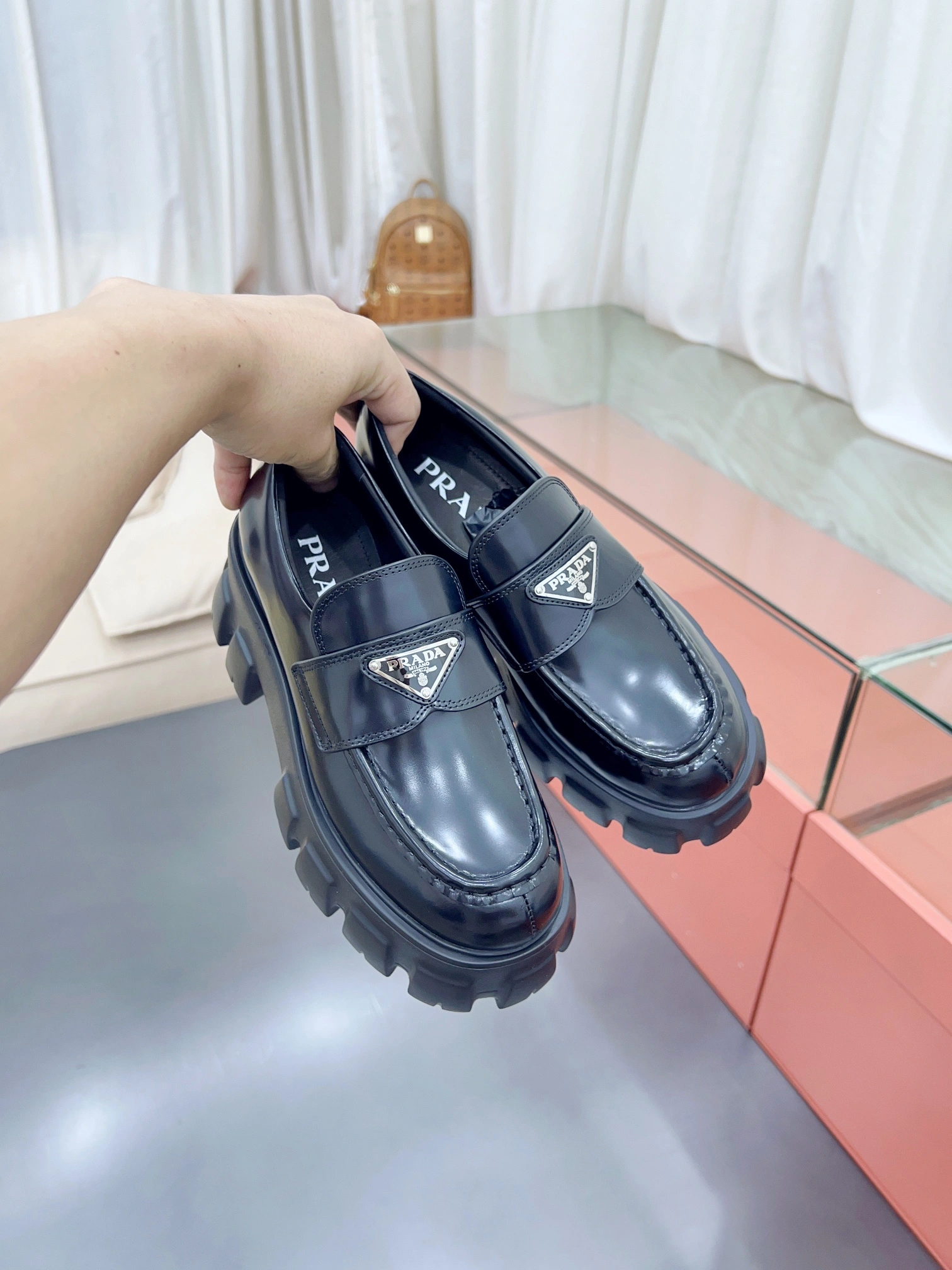 Unique P*rada Top Loafer CL 23030831- 6445