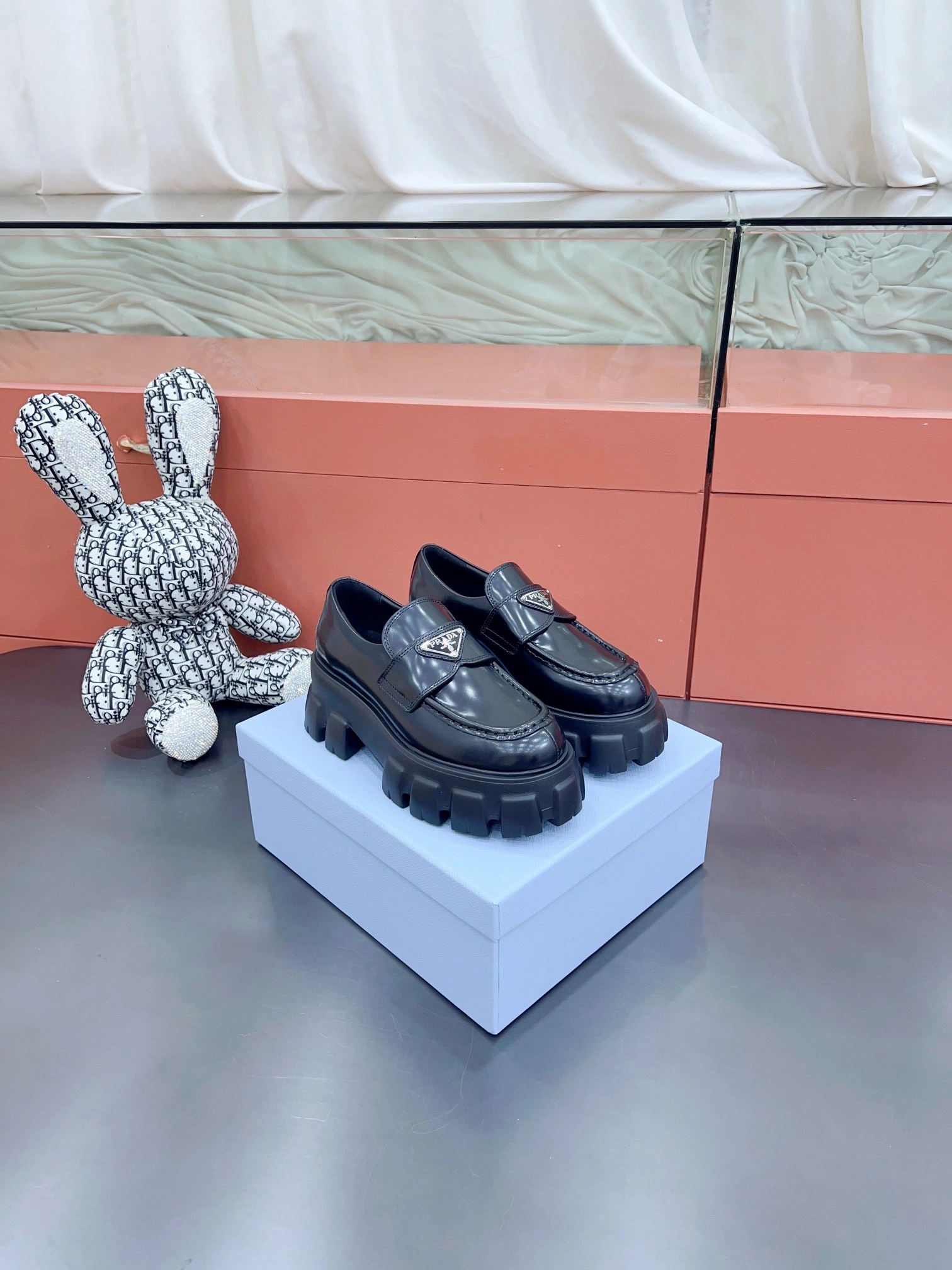 Unique P*rada Top Loafer CL 23030831- 6445