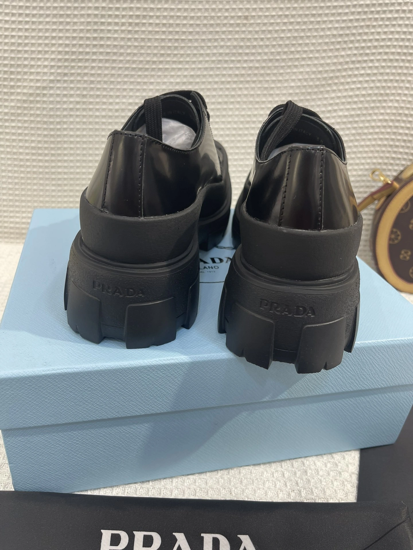 P*rada Top Loafer CL 23030831- Fashionable 6467