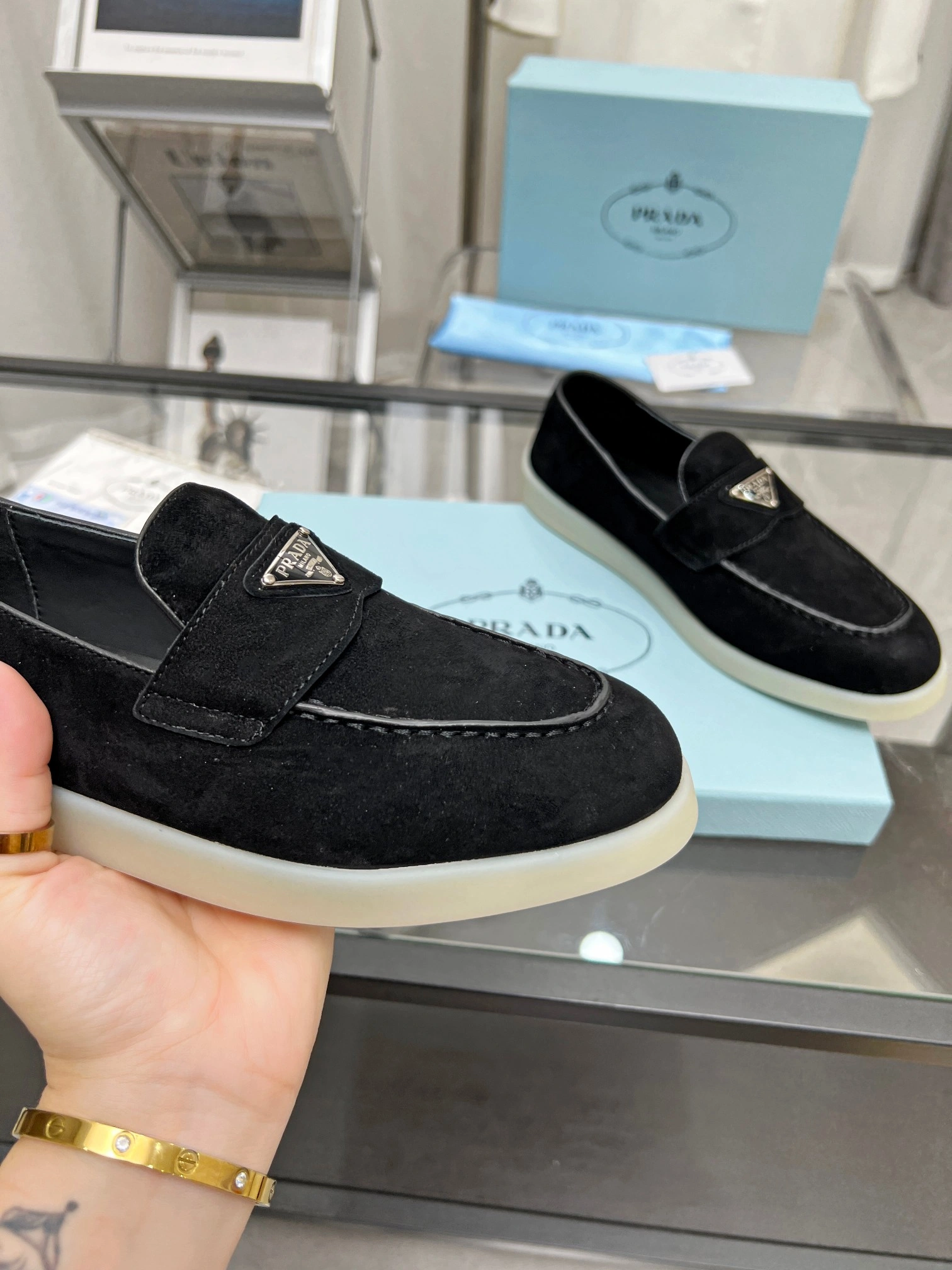P*rada Top Loafer Low CL 20230831- Resilient 6389