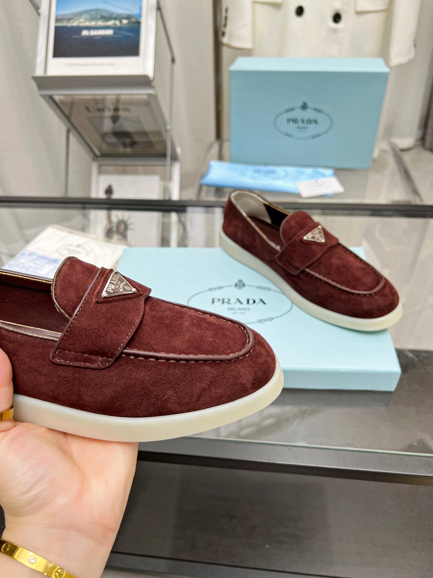 P*rada Top Loafer Low CL 20230831- Neat 6390