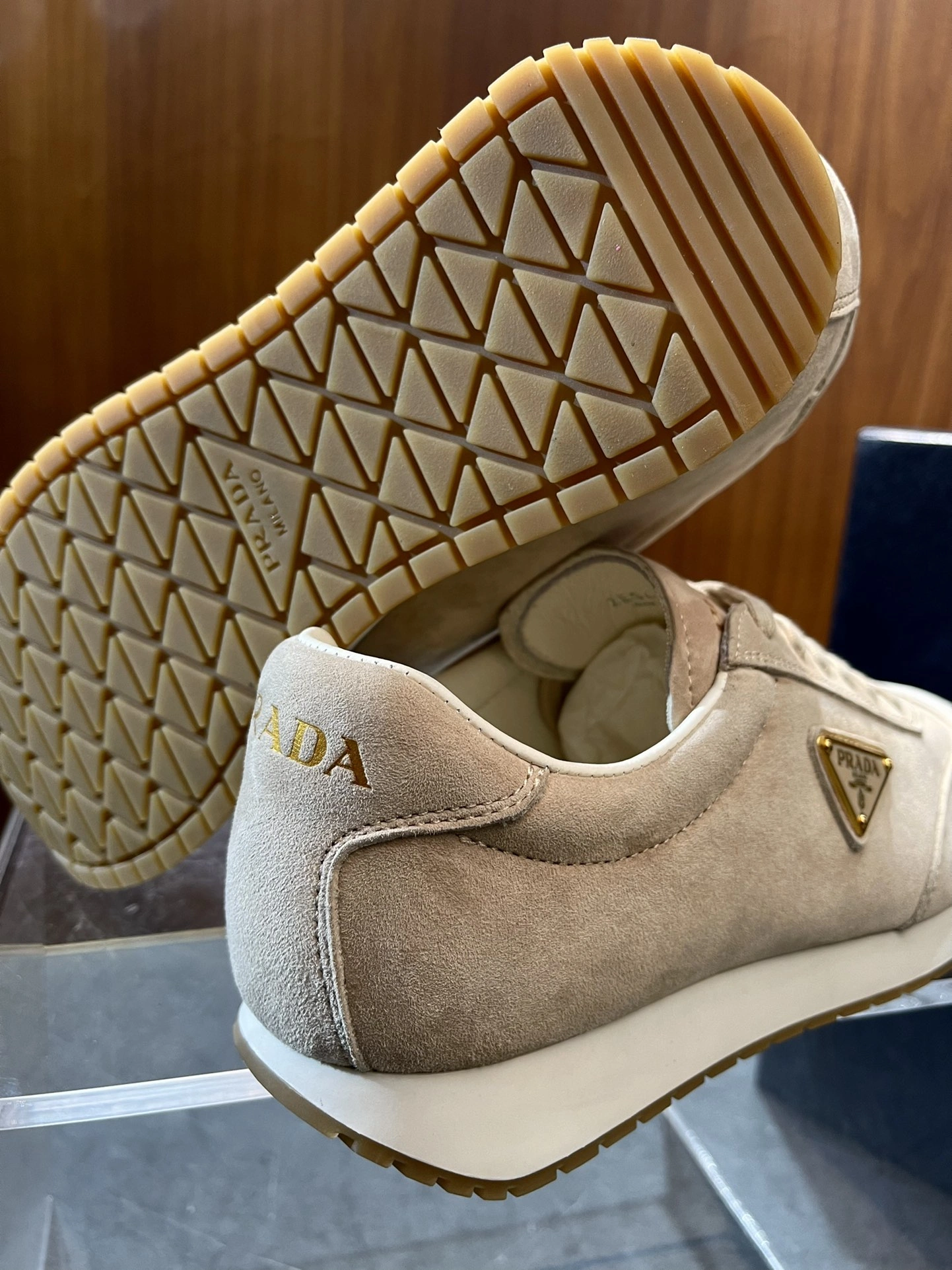 TravelReady P*rada Top Sneaker Low RR 20240815- 6351