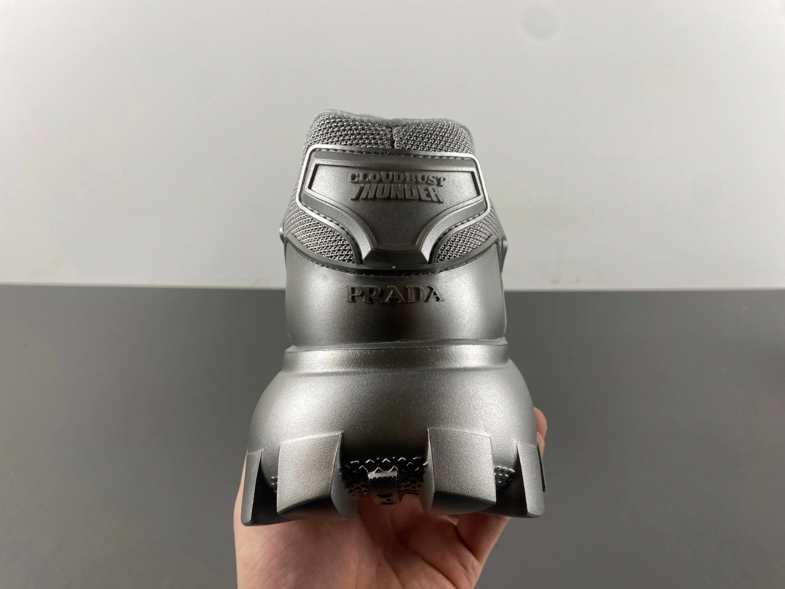 Sporty P*rada Top Sneaker Low RR 20250410- 6342