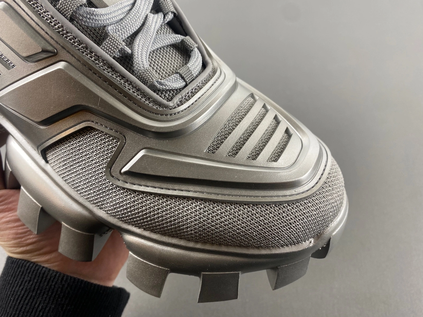 Sporty P*rada Top Sneaker Low RR 20250410- 6342