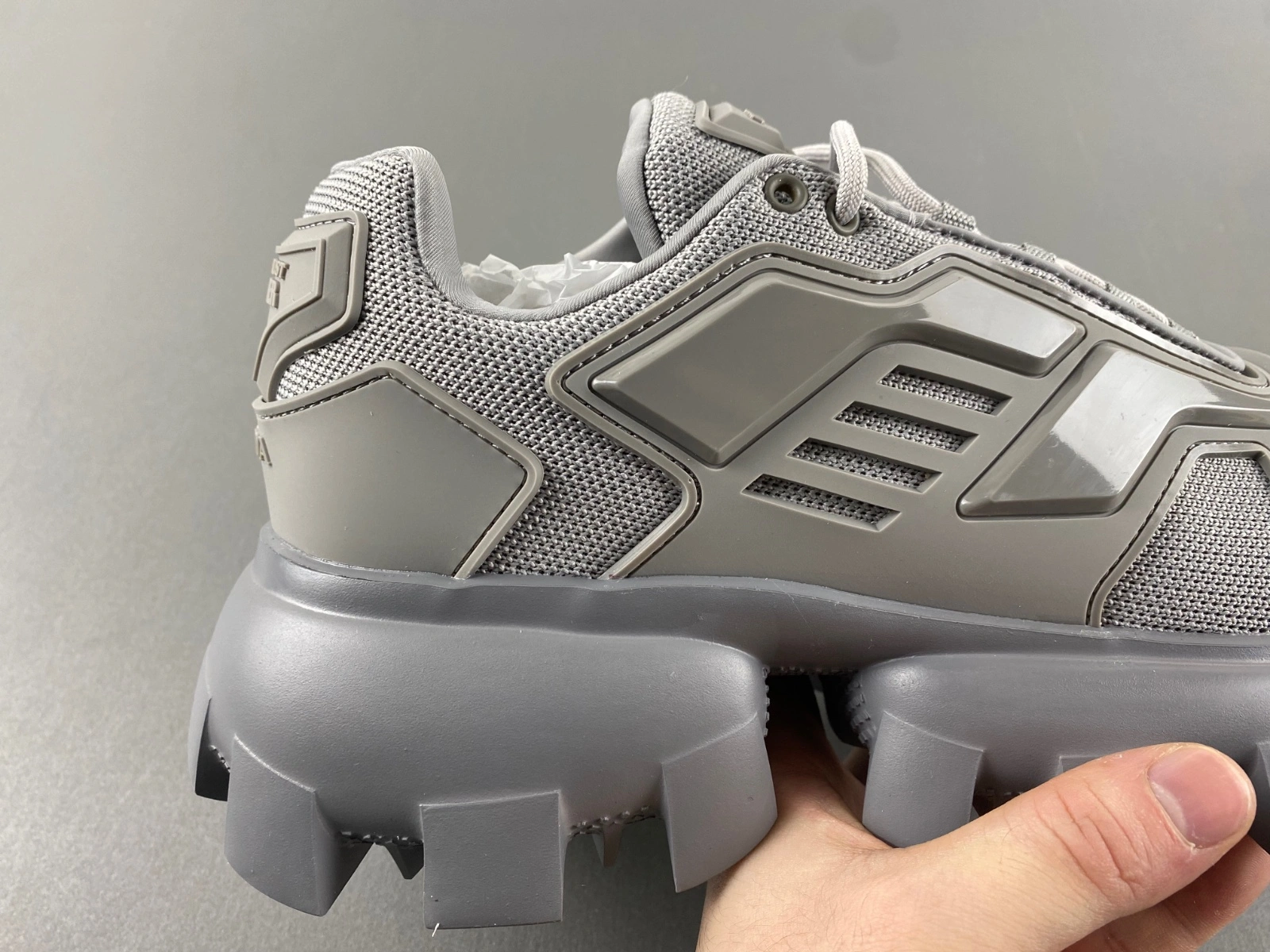 Resilient P*rada Top Sneaker Low RR 20250410- 6341