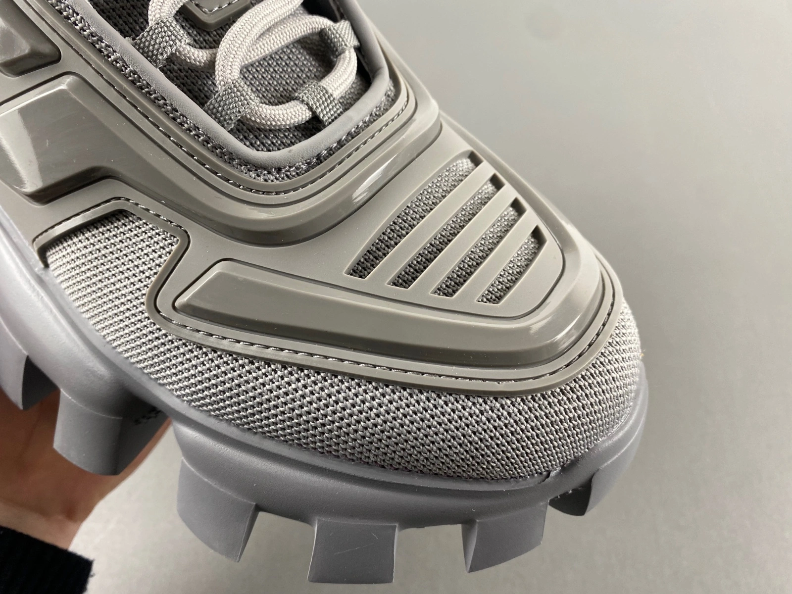 Resilient P*rada Top Sneaker Low RR 20250410- 6341