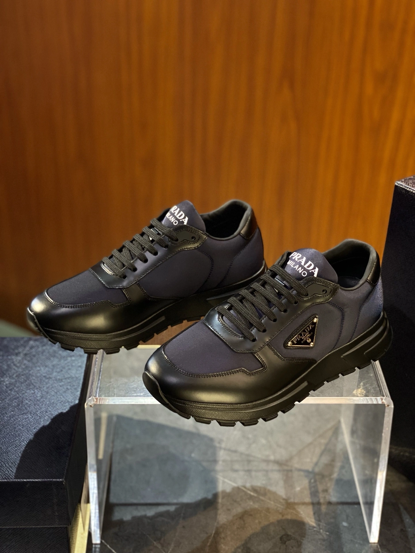 Tailored P*rada Top Sneaker Low RR 20250416- 6316