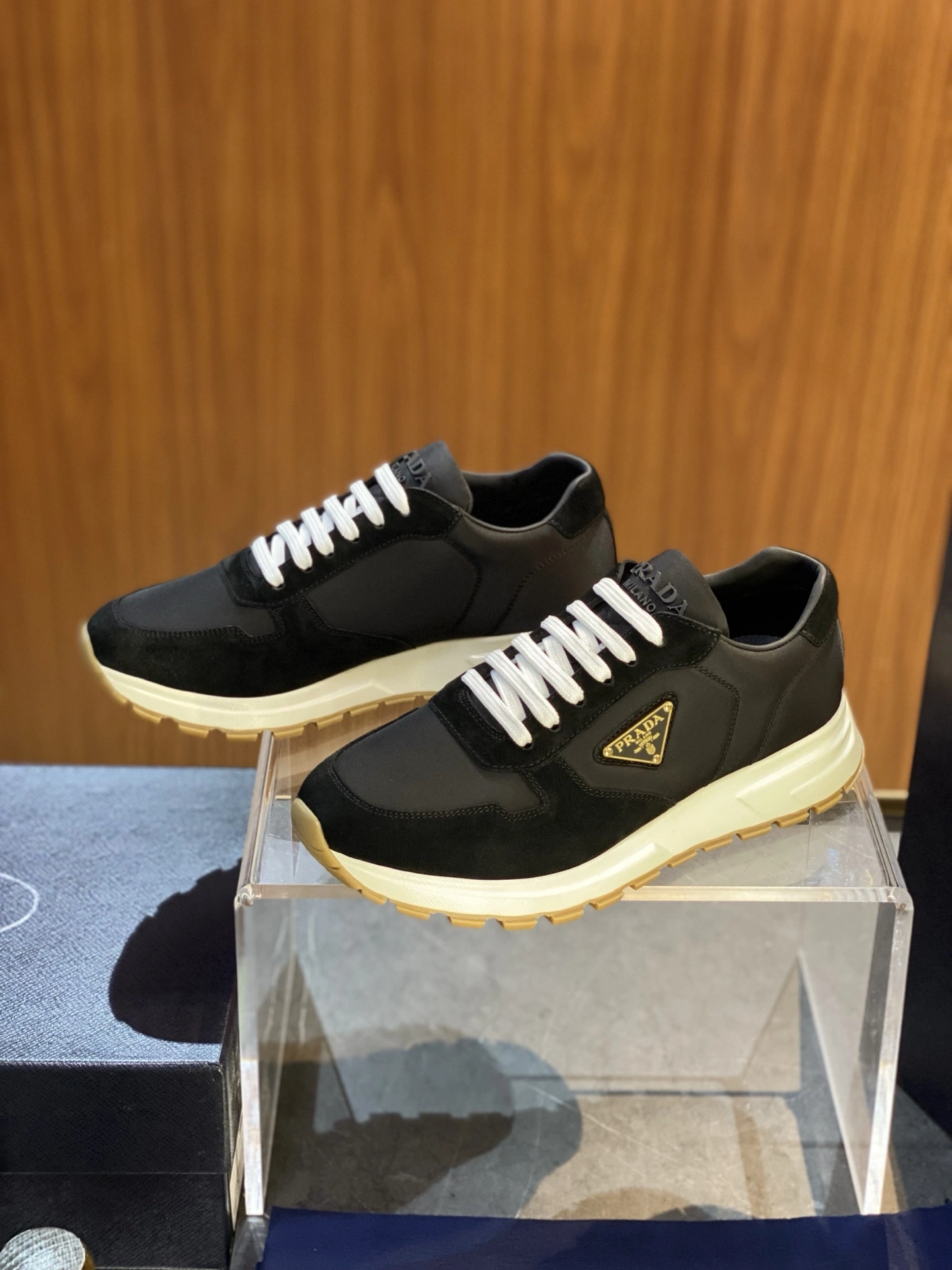 Chic P*rada Top Sneaker Low RR 20250416- 6310