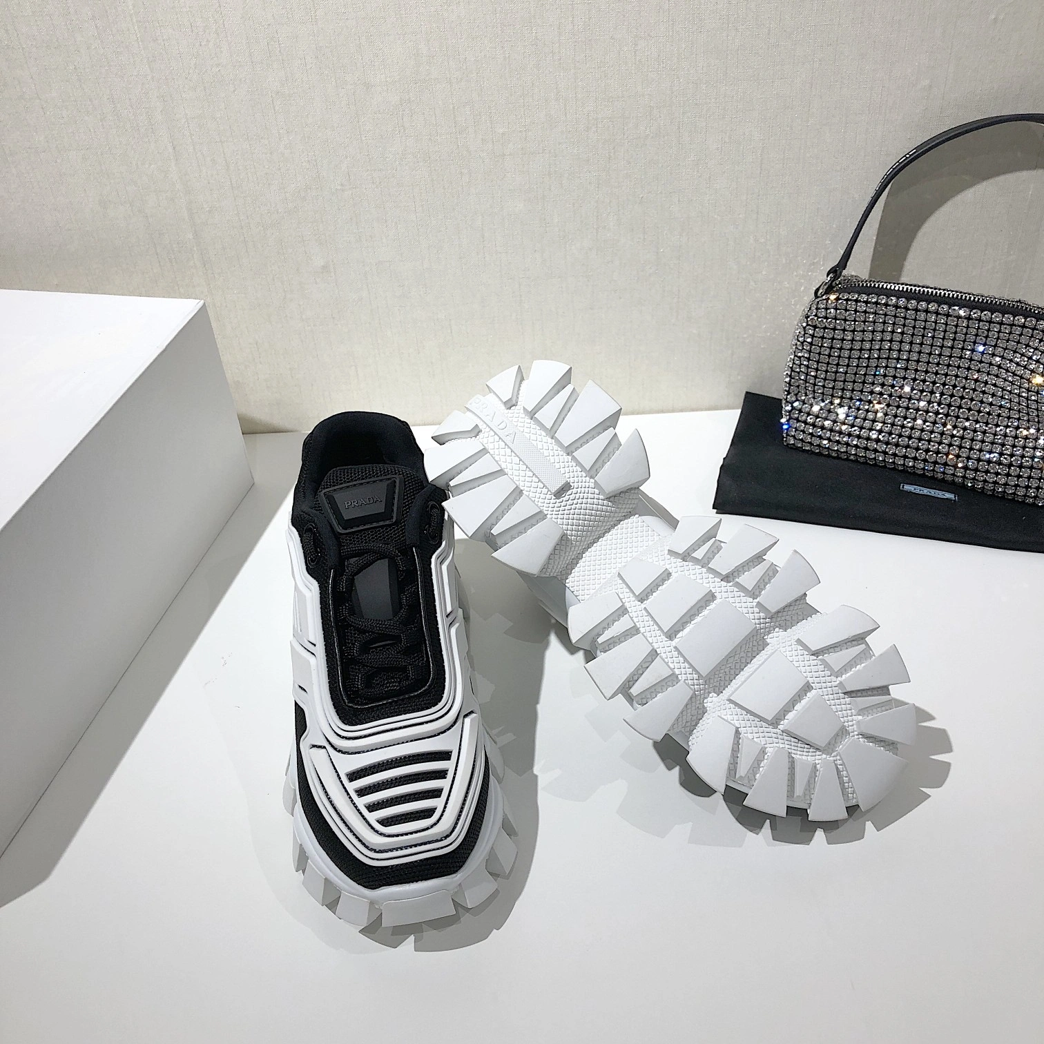 P*rada Top Sneakers Low CL 20230825- Popular 6514