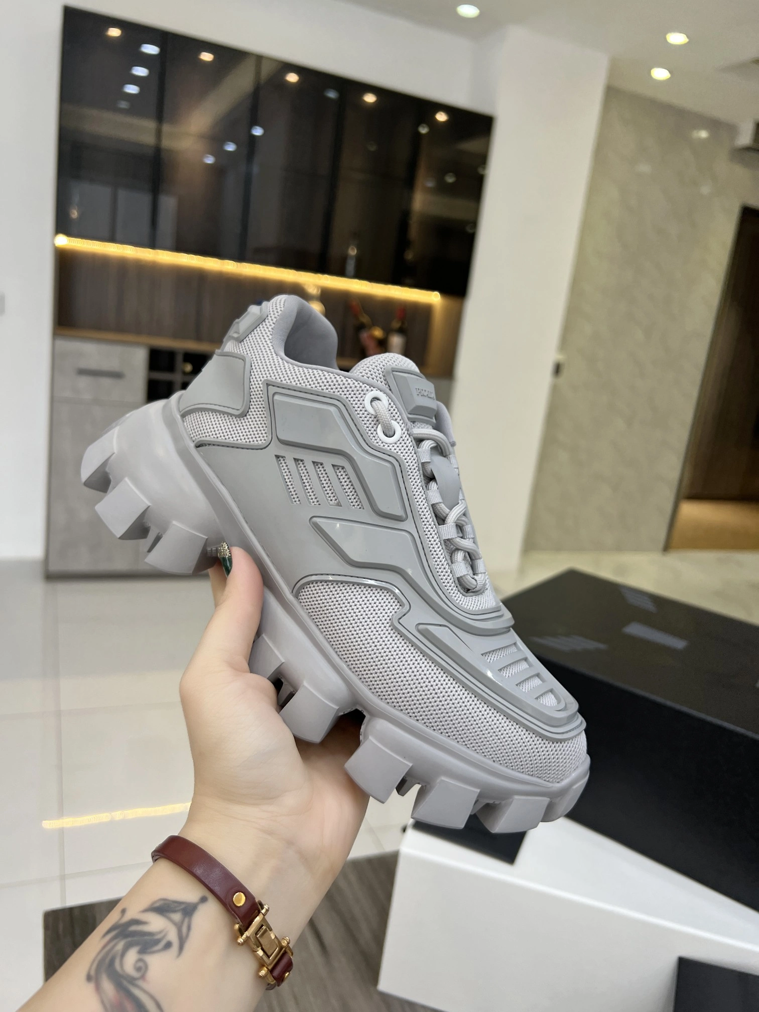 P*rada Top Sneakers Low CL 20230825- Sleek 6504