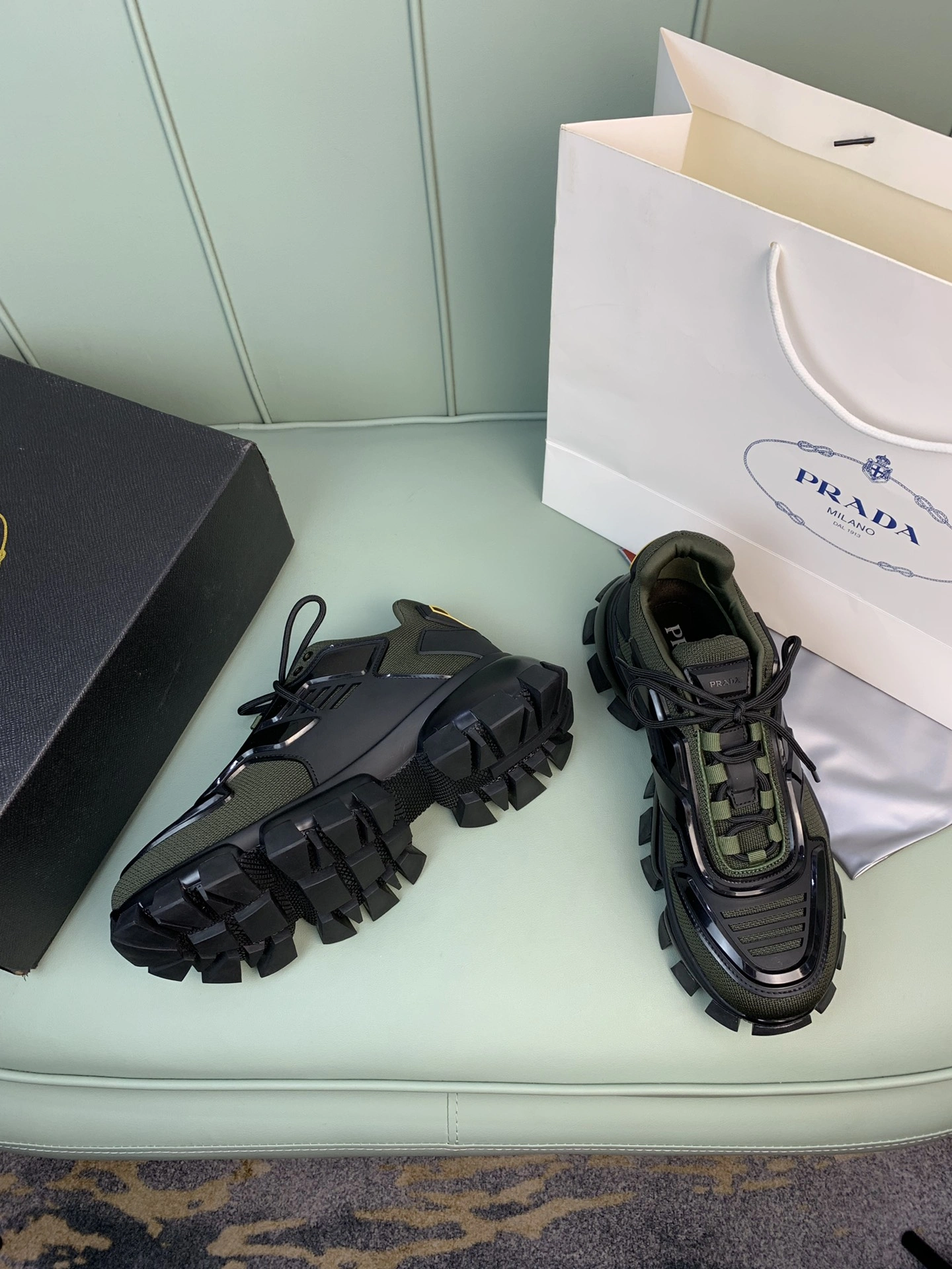 Premium P*rada Top Sneakers Low CL 20230825- 6502