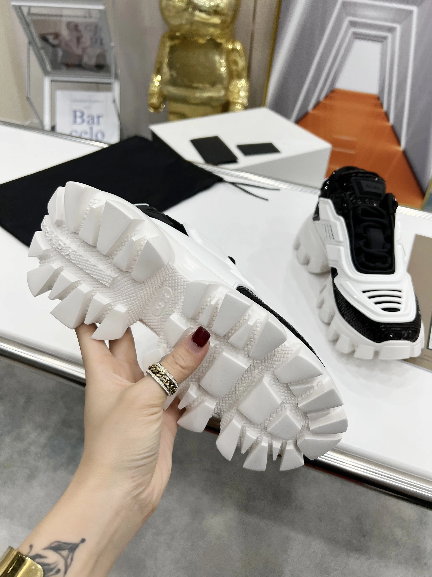 FlexibleFit P*rada Top Sneakers Low CL 20230825- 6498
