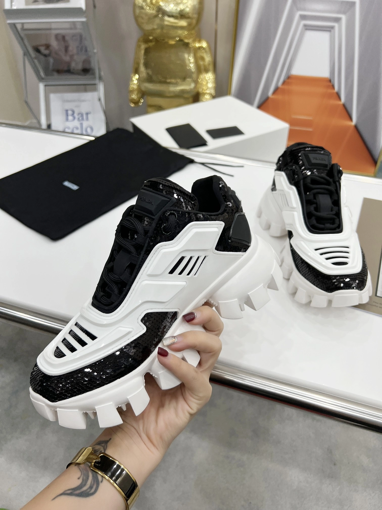 FlexibleFit P*rada Top Sneakers Low CL 20230825- 6498