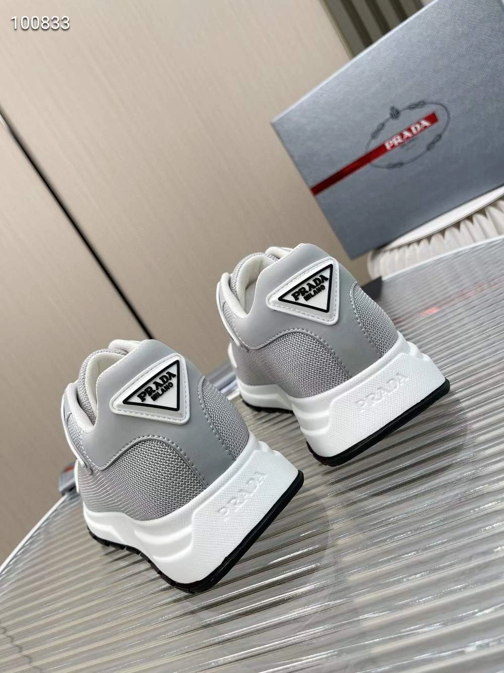 P*rada Top Sneakers Low CL 20230825- Effortless 6478