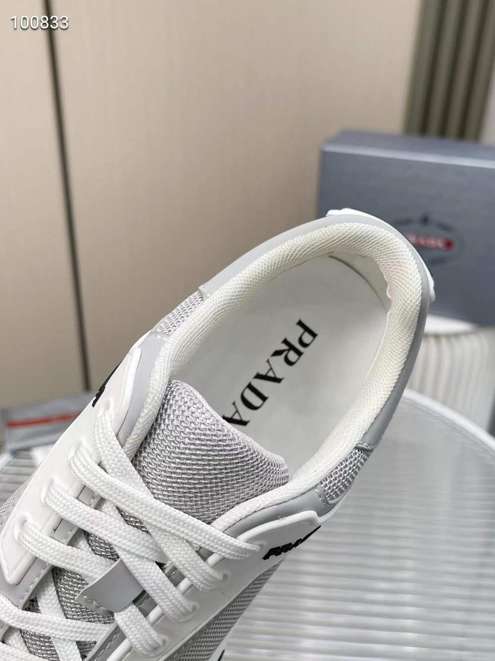 P*rada Top Sneakers Low CL 20230825- Effortless 6478