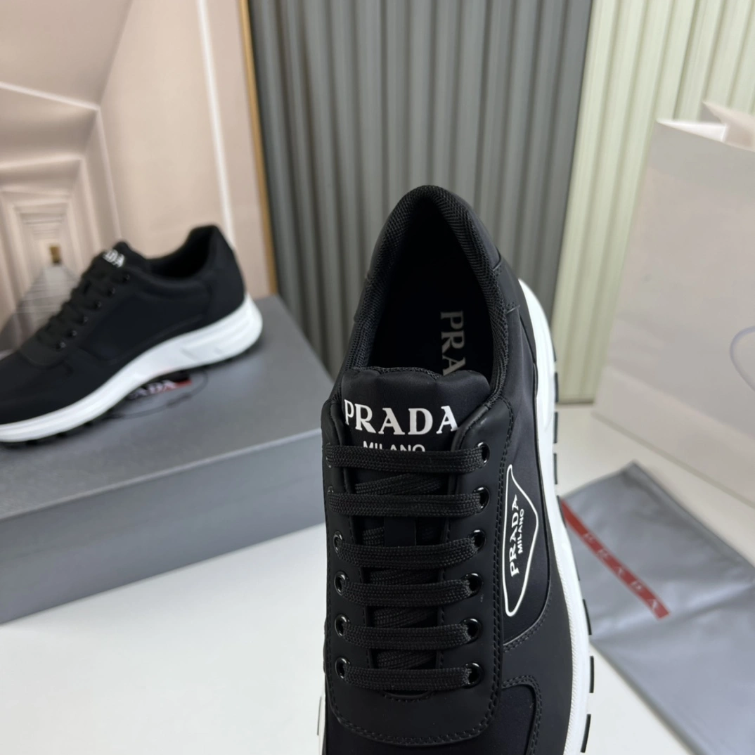 P*rada Top Sneakers Low CL 20230831- OdorResistant 6451