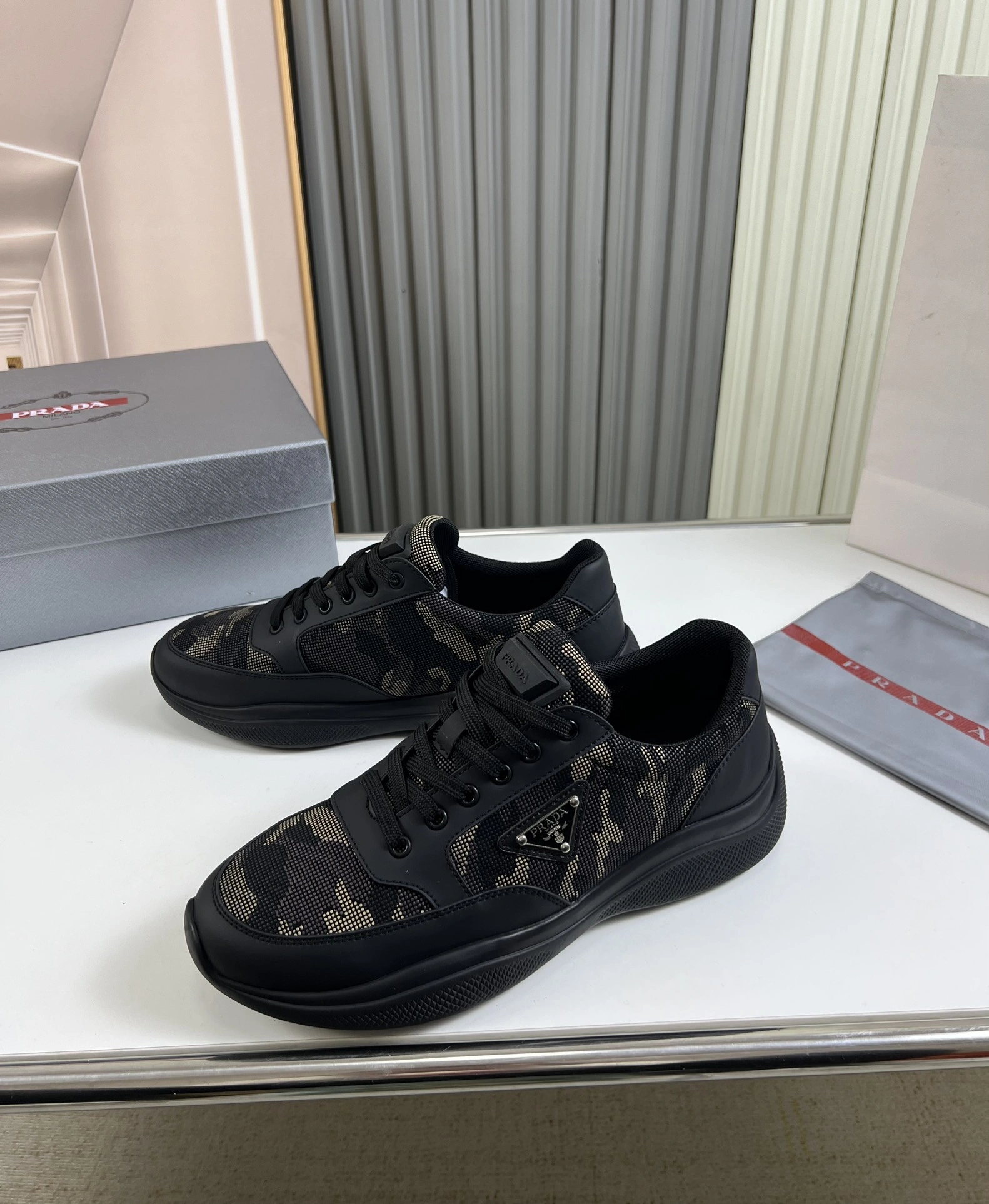 P*rada Top Sneakers Low CL 20230831- Flexible 6440