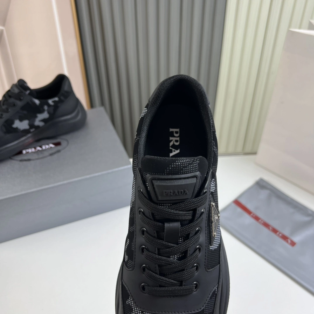 P*rada Top Sneakers Low CL 20230831- WaterResistant 6438