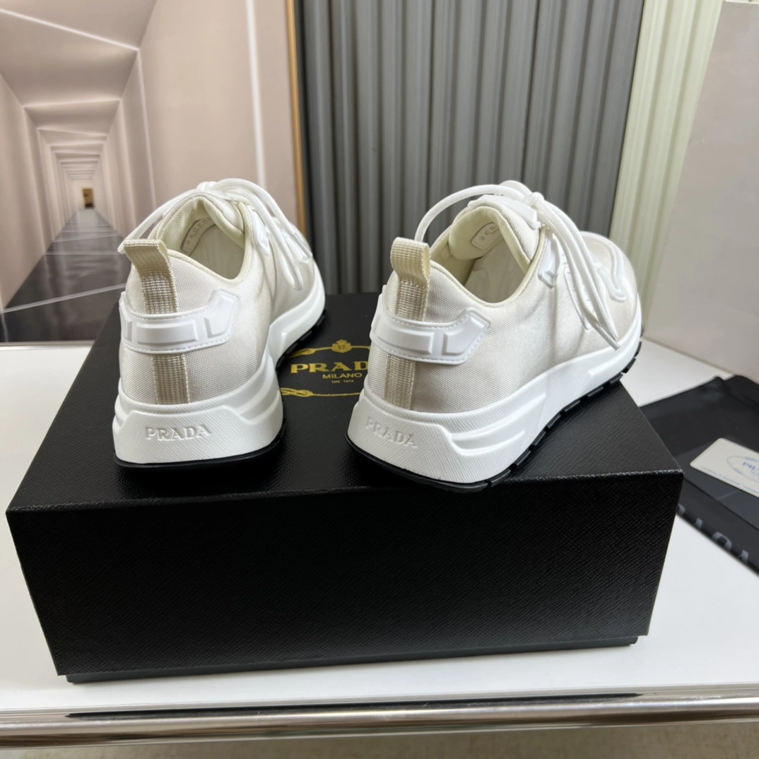 P*rada Top Sneakers Low CL 20230831- Seasonal 6437