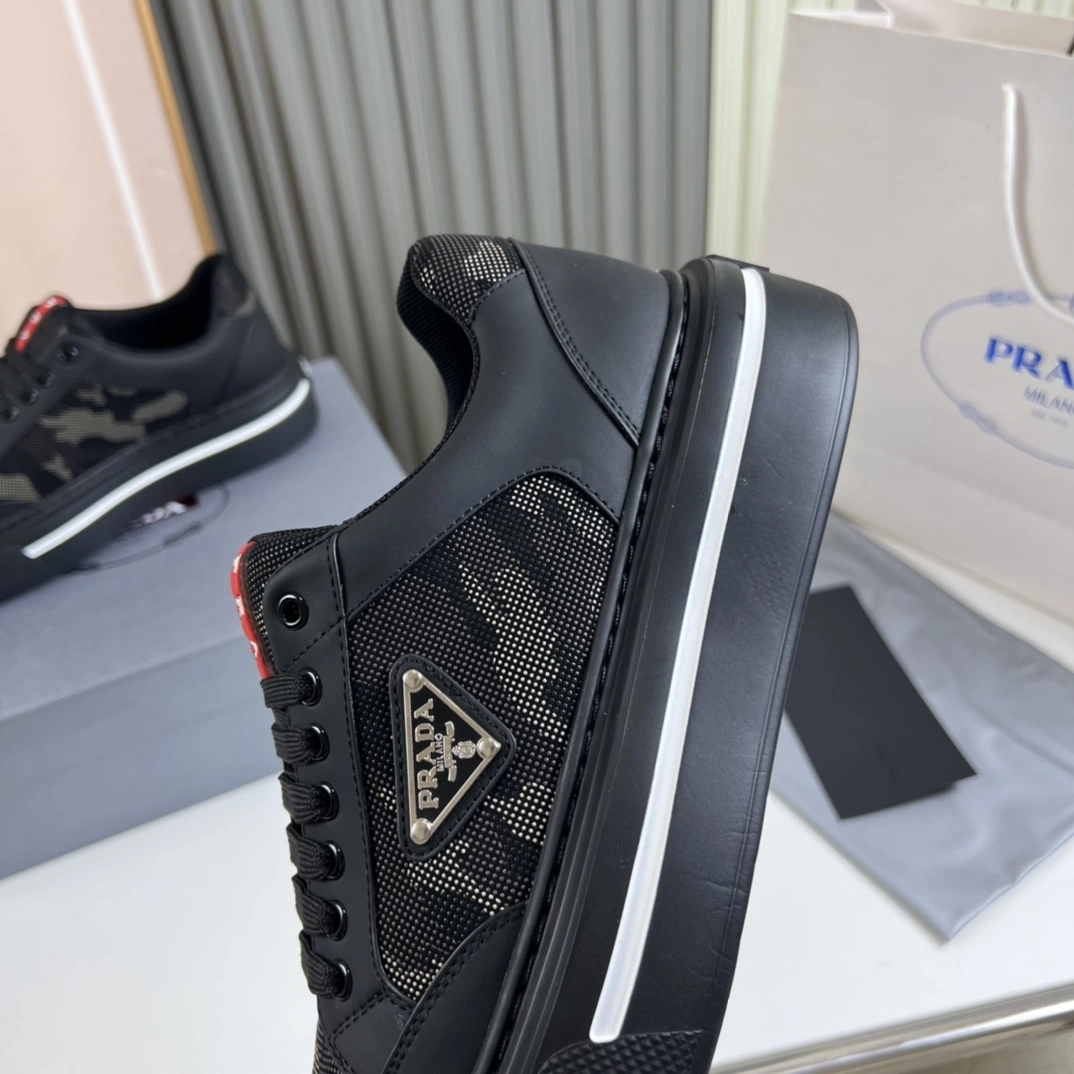 P*rada Top Sneakers Low CL 20230831- Modern 6429