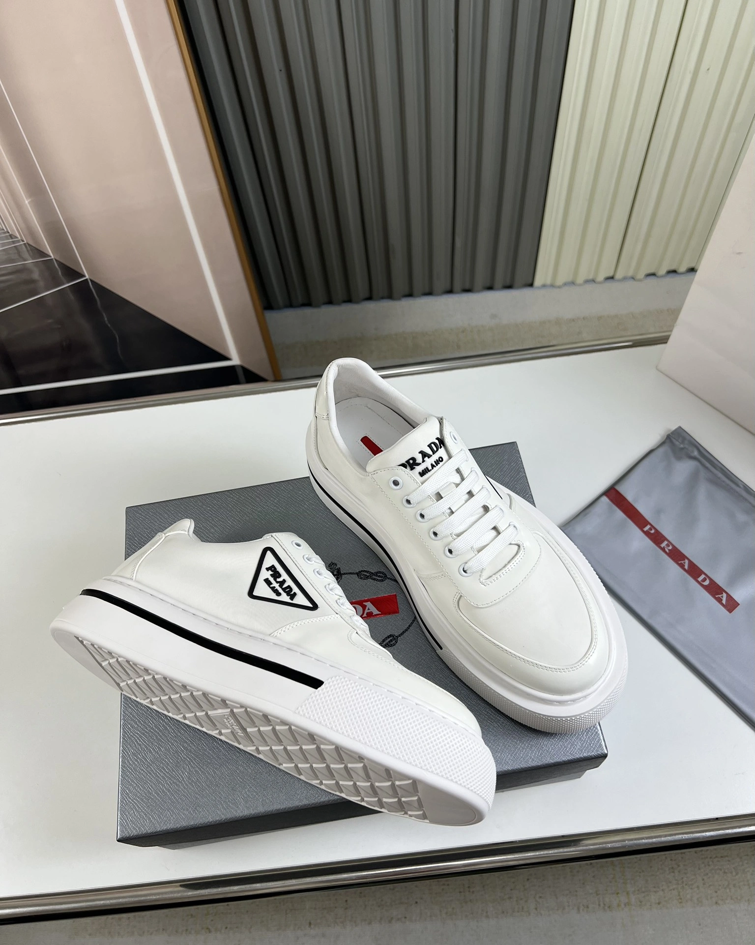 P*rada Top Sneakers Low CL 20230831- SunProtective 6423