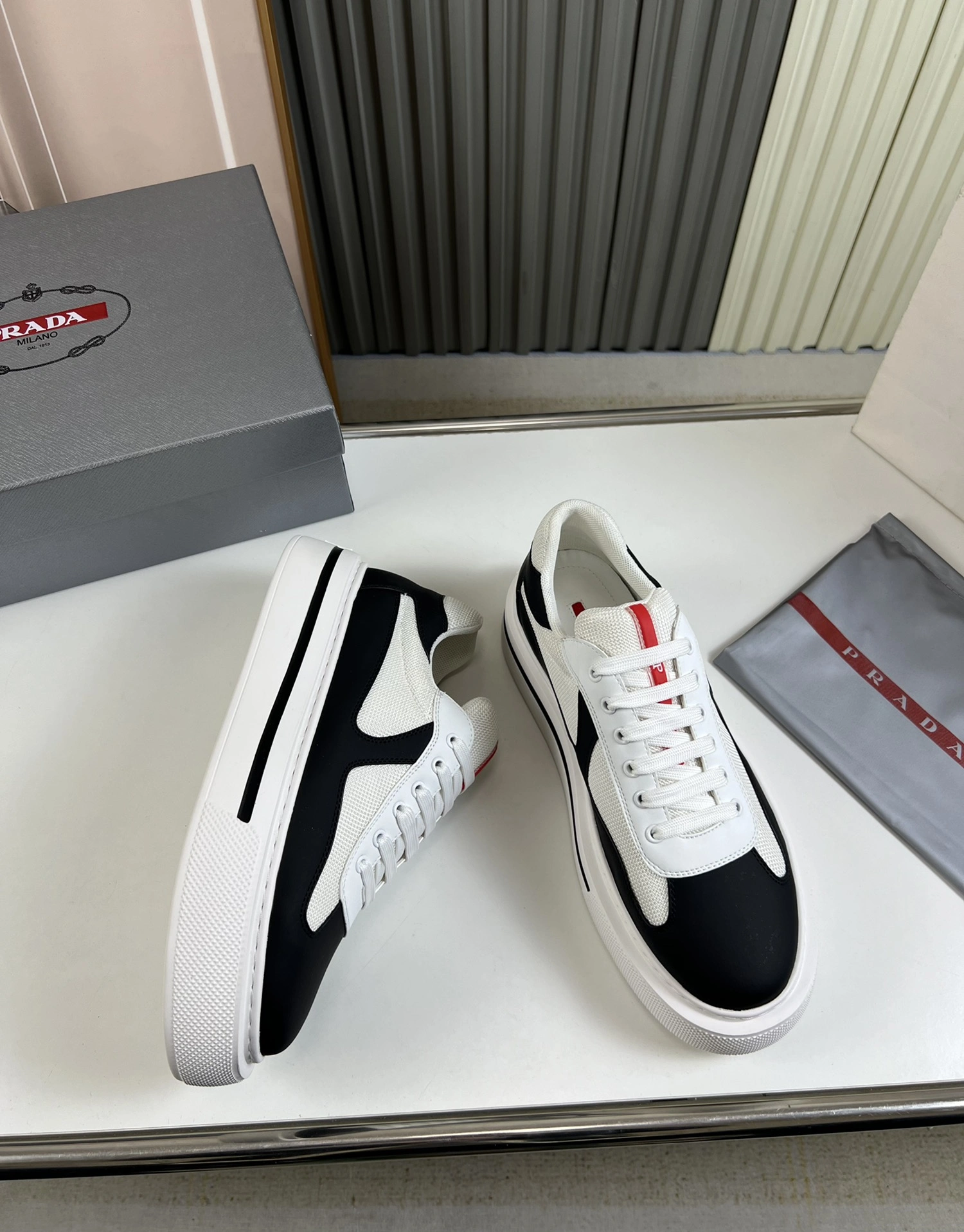 P*rada Top Sneakers Low CL 20230831- TravelReady 6412