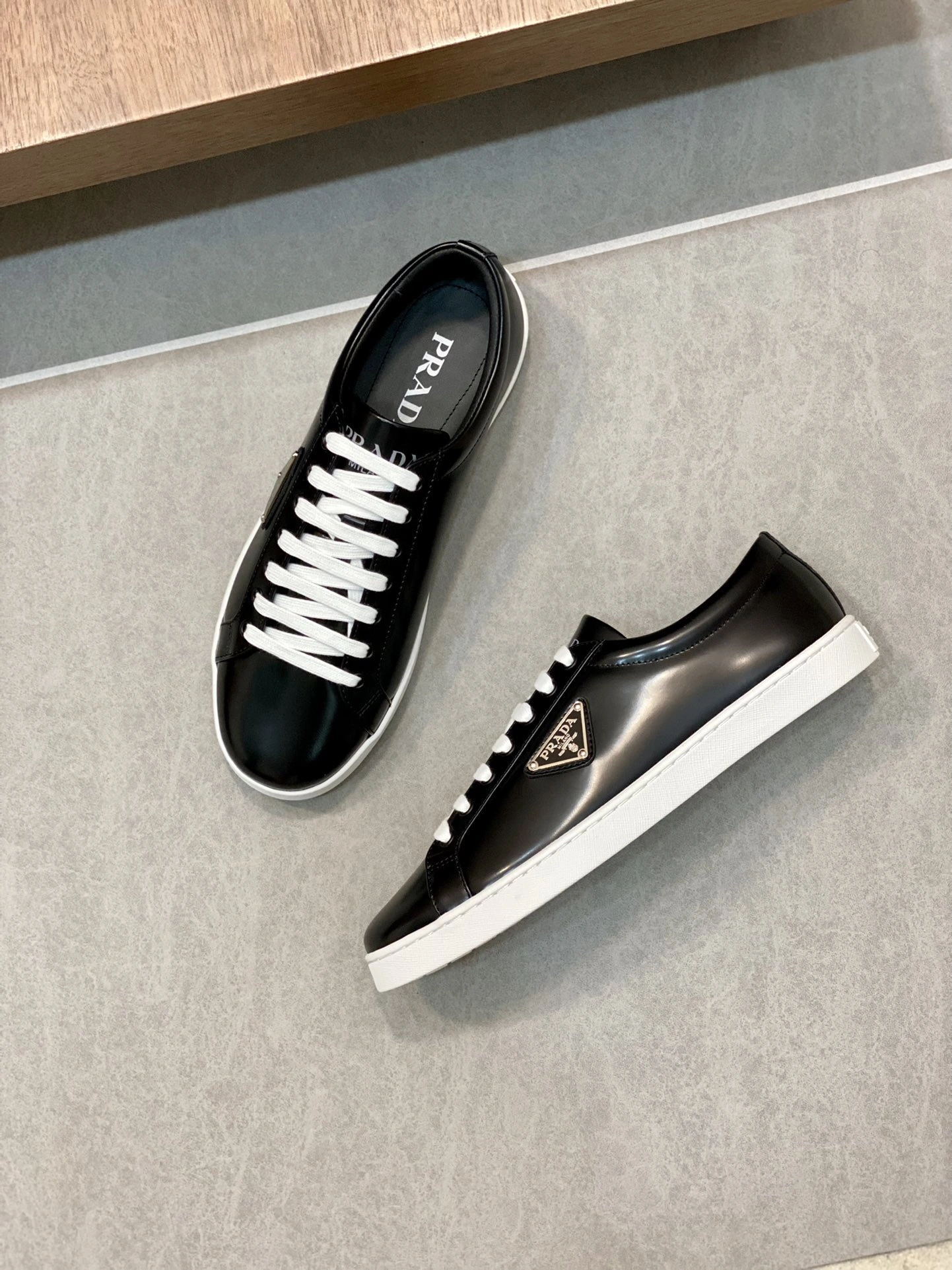 Unique P*rada Top Sneakers Low CL 20230831- 6406