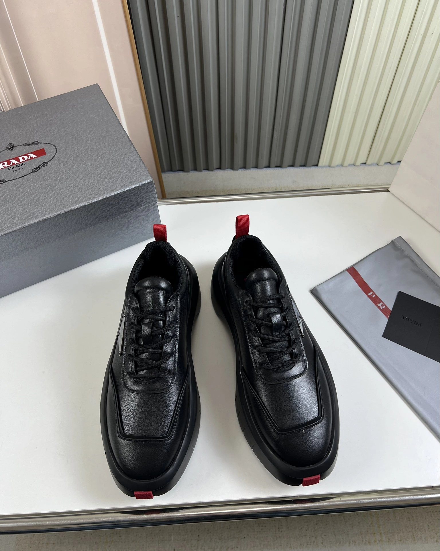 P*rada Top Sneakers Low CL 20230831- FreshLook 6405