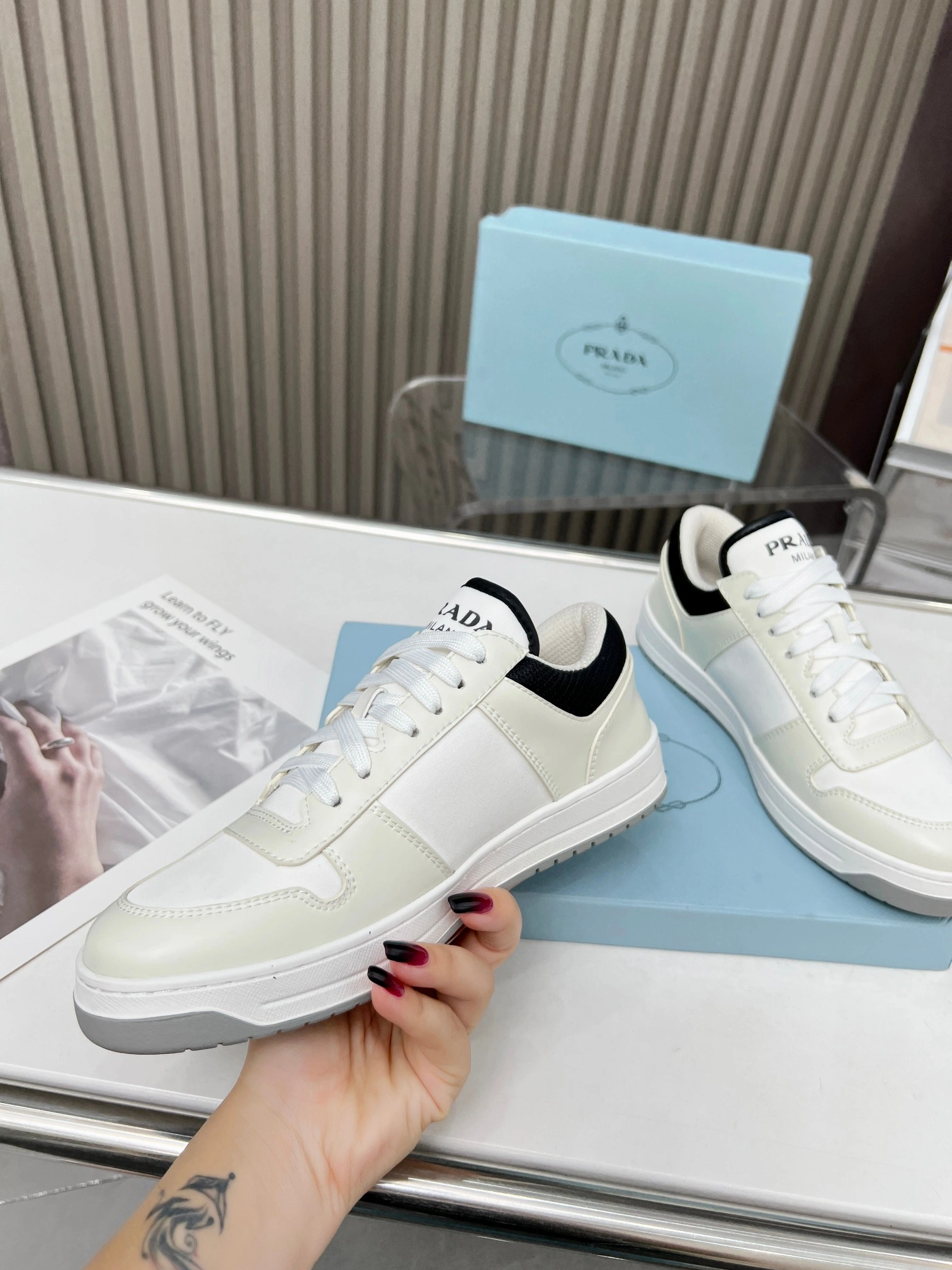 P*rada Top Sneakers Low CL 20230831- Affordable 6400