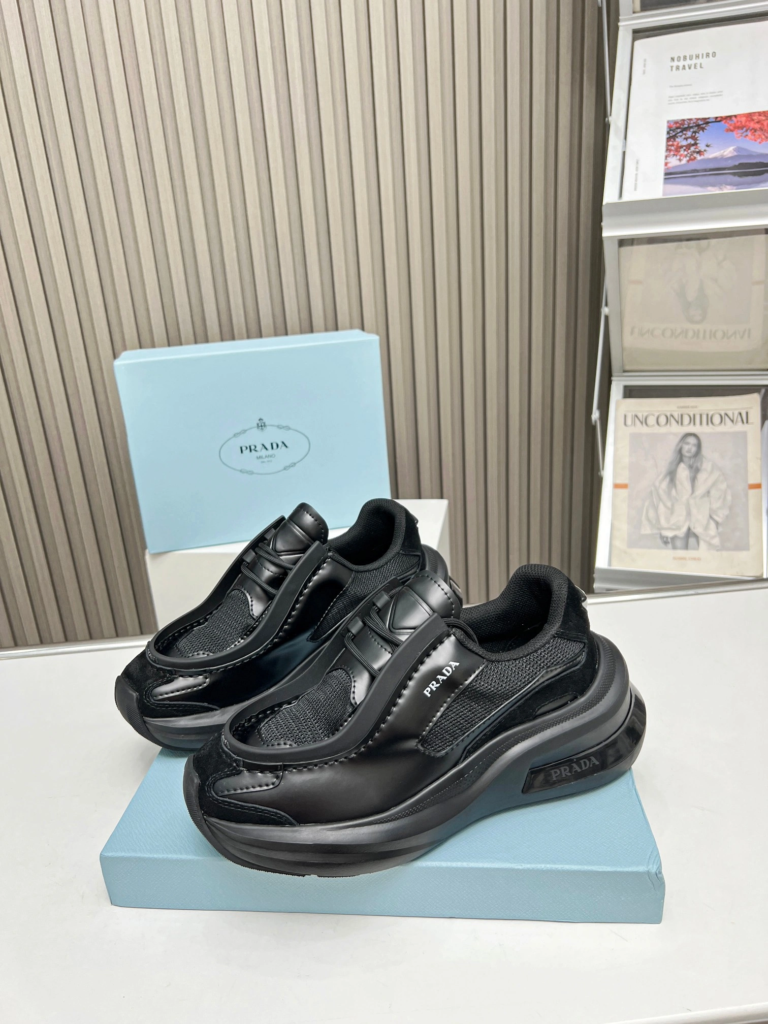 P*rada Top Sneakers Low CL 20230831- Trendsetting 6395