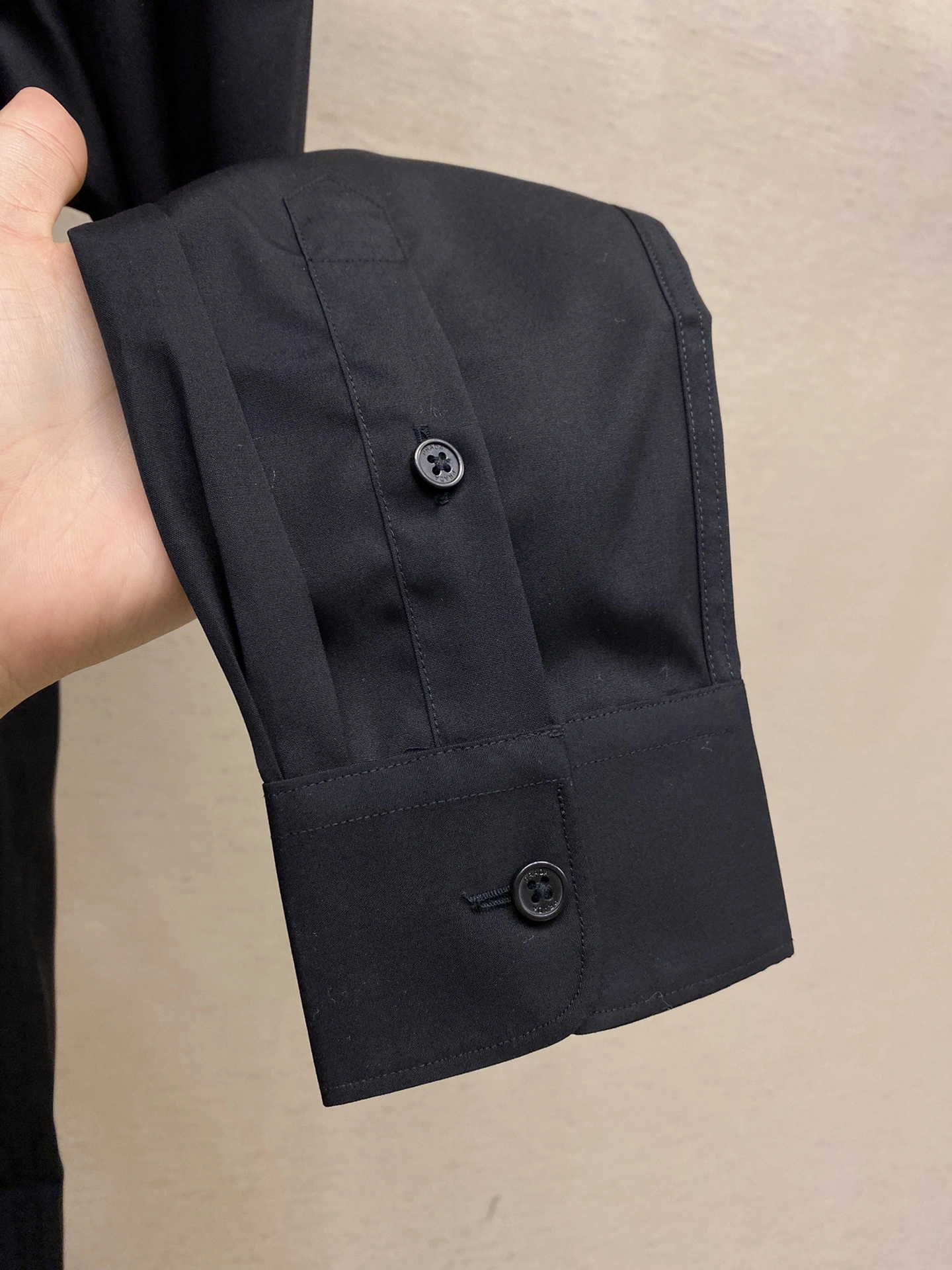 GoAnywhere P*rada shirt Top Quality D17 20240415- 13654