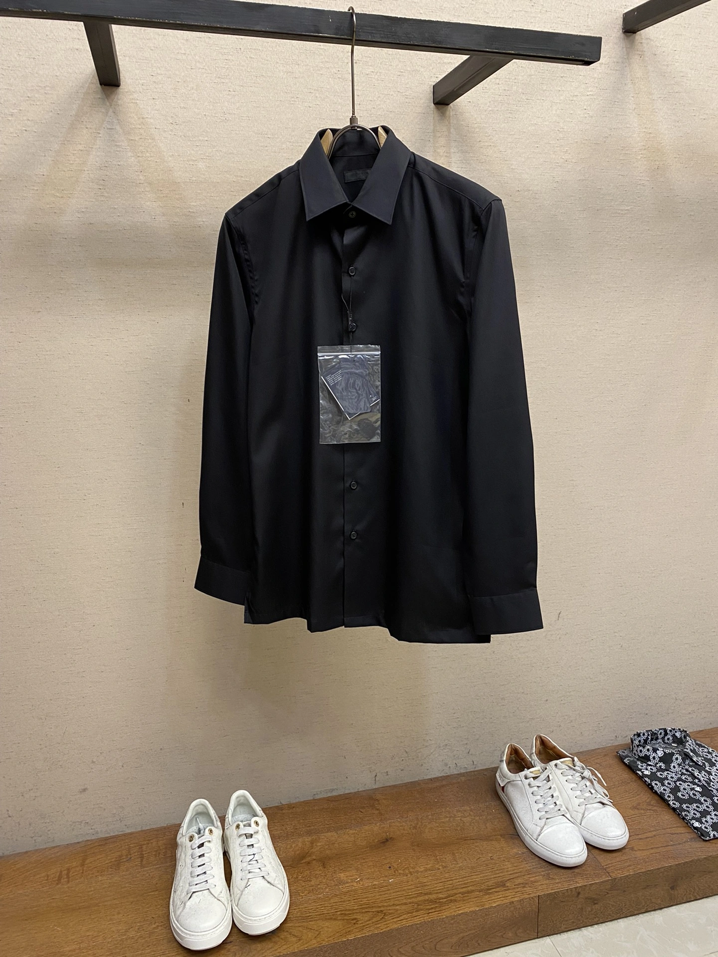 GoAnywhere P*rada shirt Top Quality D17 20240415- 13654