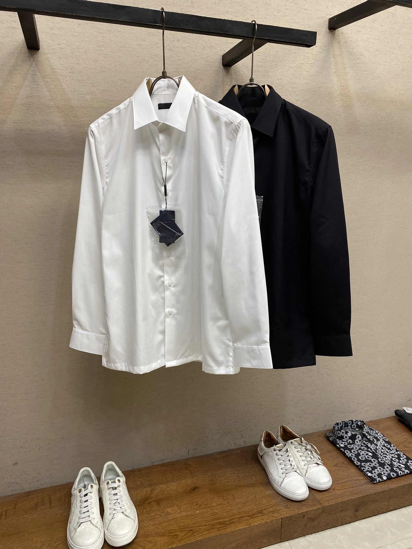 GoAnywhere P*rada shirt Top Quality D17 20240415- 13654