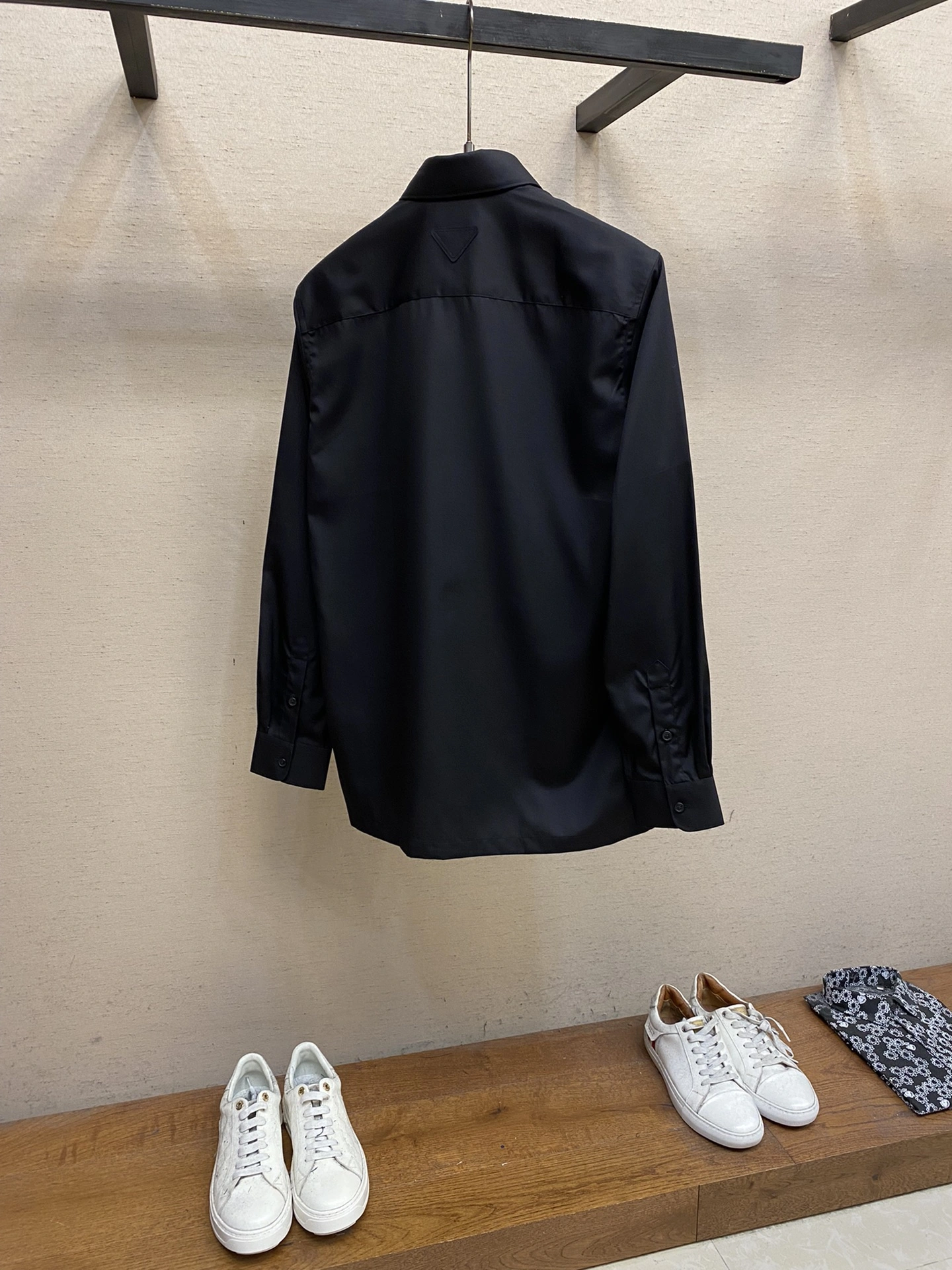 GoAnywhere P*rada shirt Top Quality D17 20240415- 13654