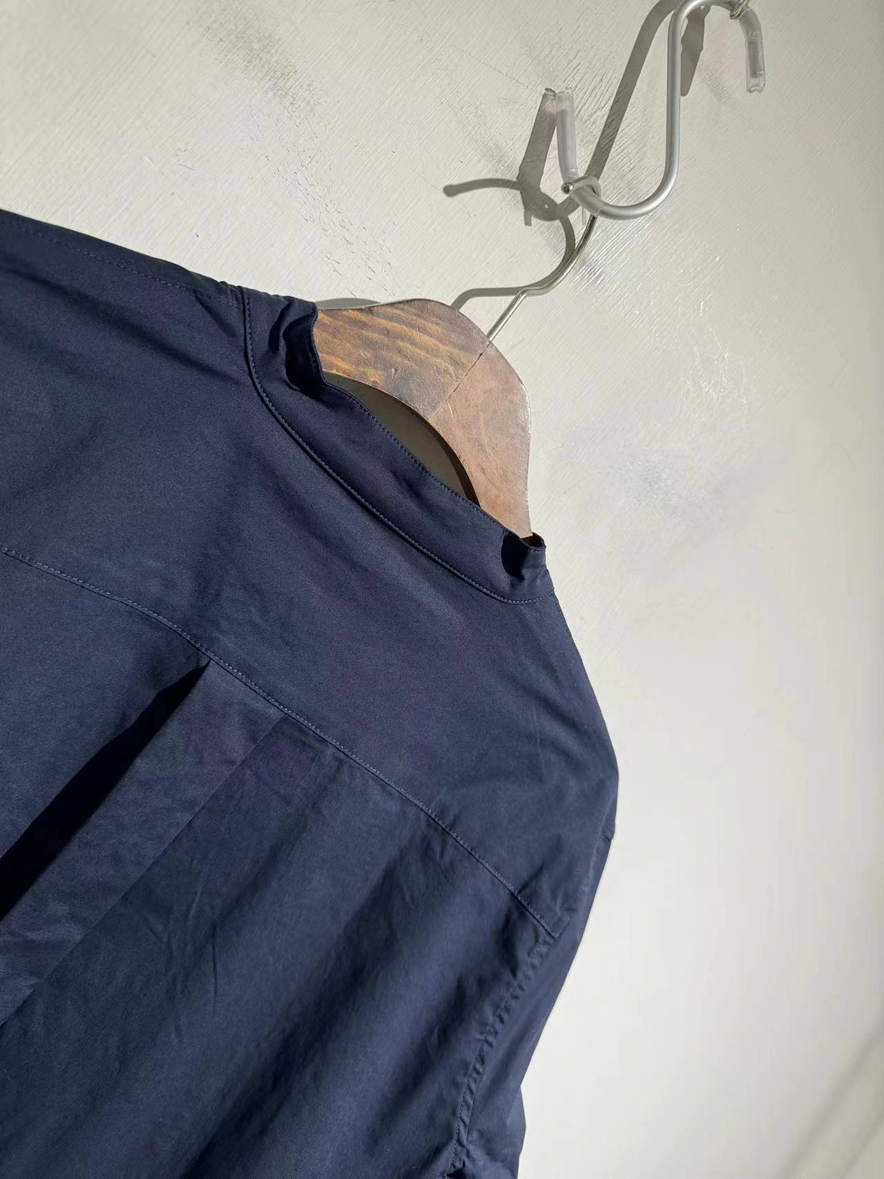 P*rada shirt Top Quality D17 20240512- Effortless 13559