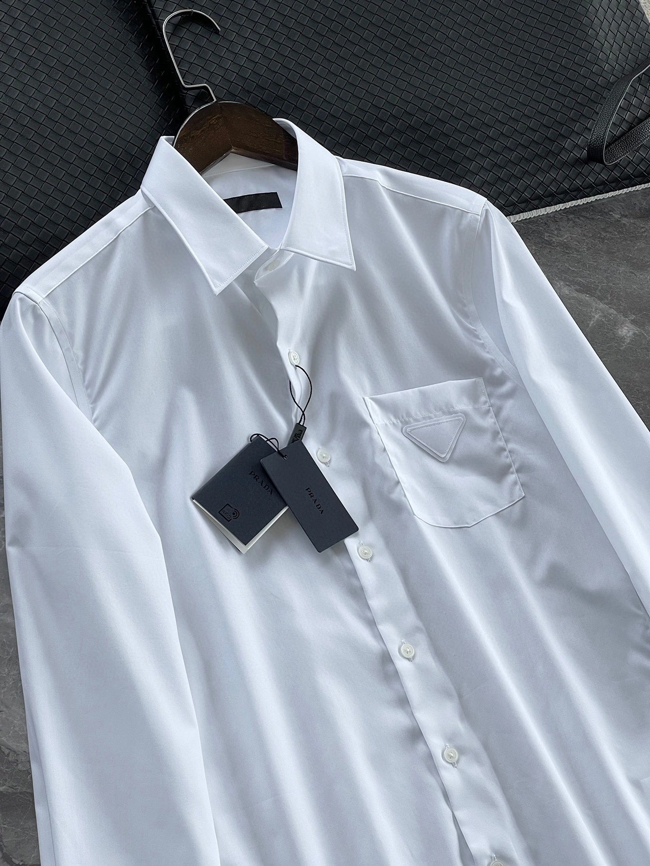 NewStyle P*rada shirt Top Quality D17 20240519- 13533