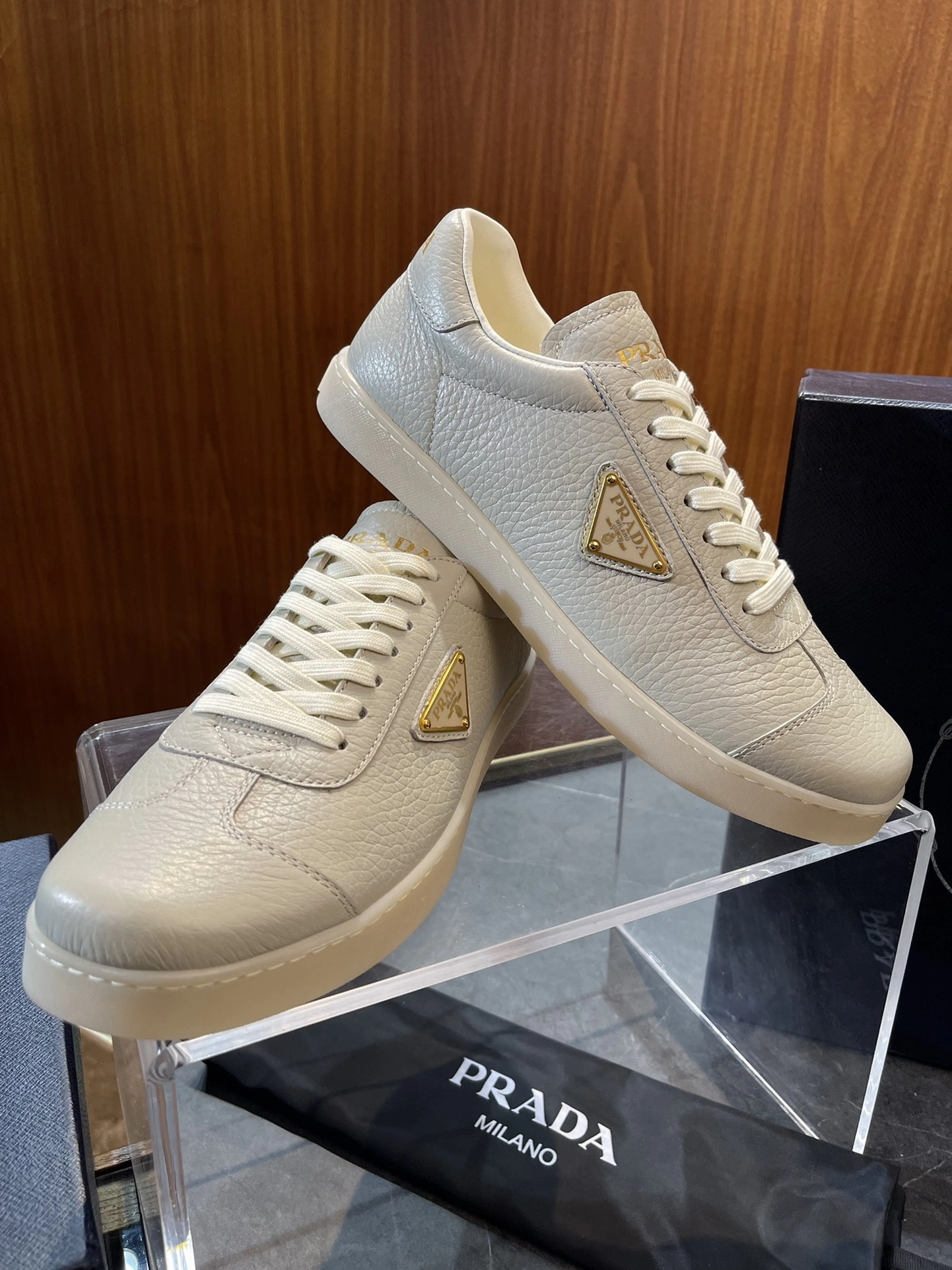 P*radaTop Sneaker Low RR 20240815- HighQuality 6346