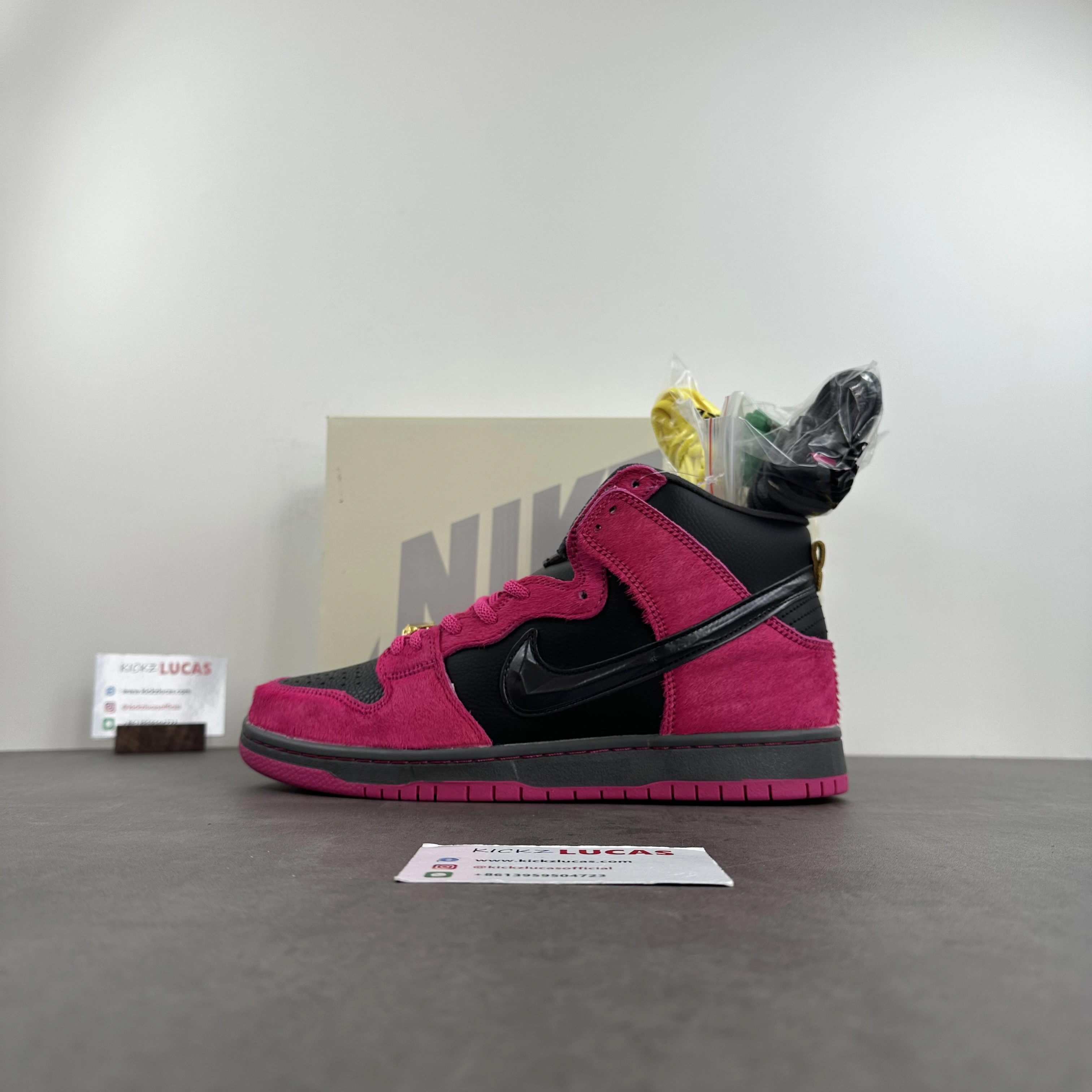 MultiPurpose SB Dunk High Run The Jewels DX4356- 116