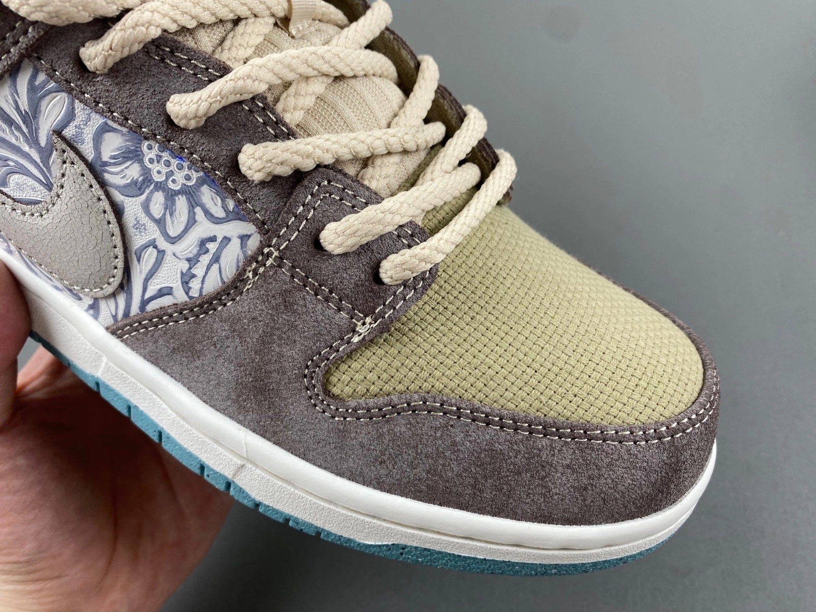 SB Dunk Low Big Money Savings FZ3129- Classic 29