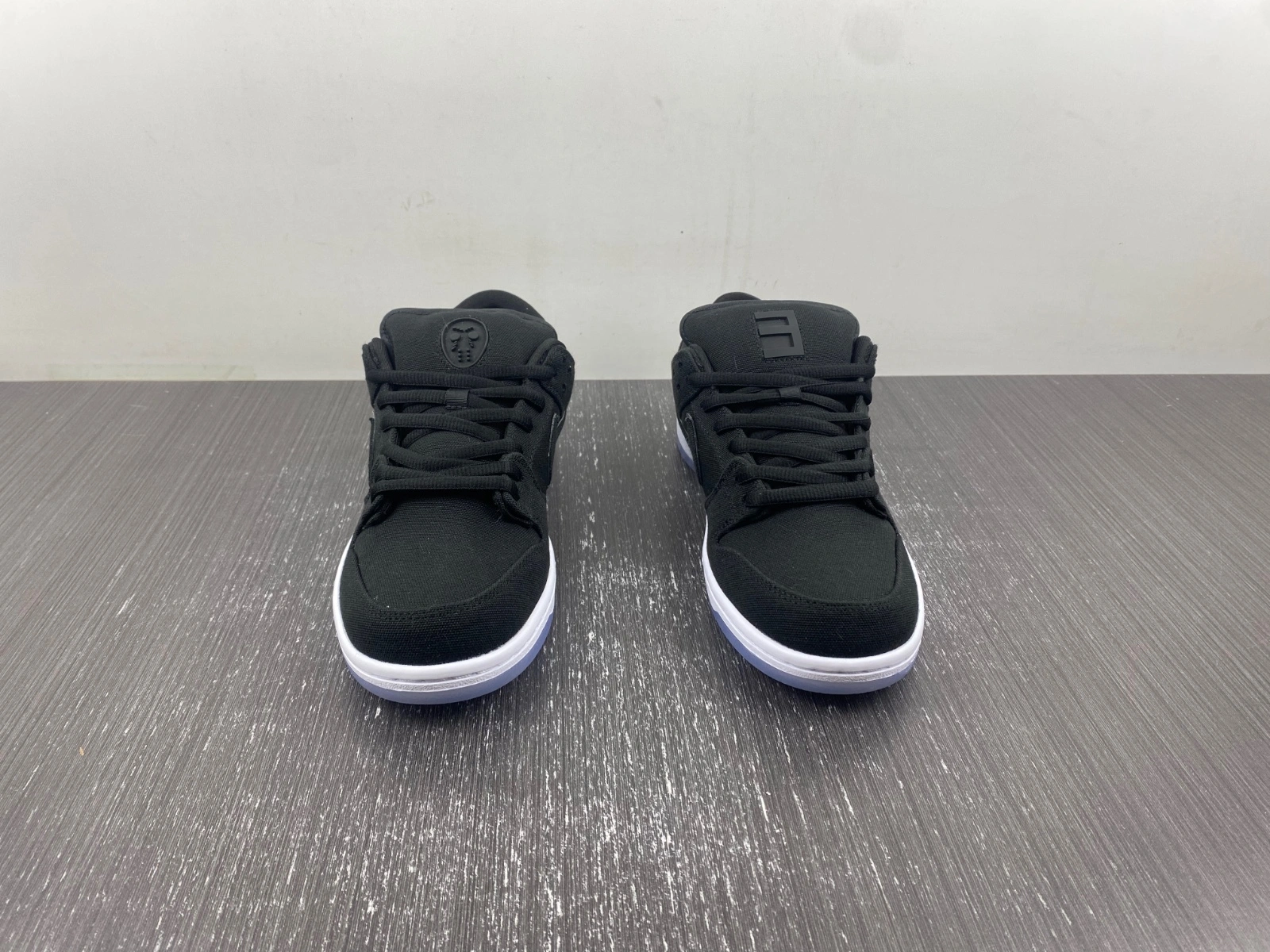 Functional SB Dunk Low Carhartt FN4193- 92
