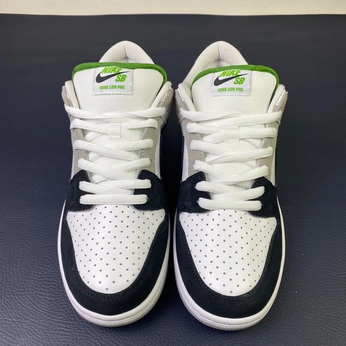SB Dunk Low Chlorophyll BQ6817- WeatherProof 381
