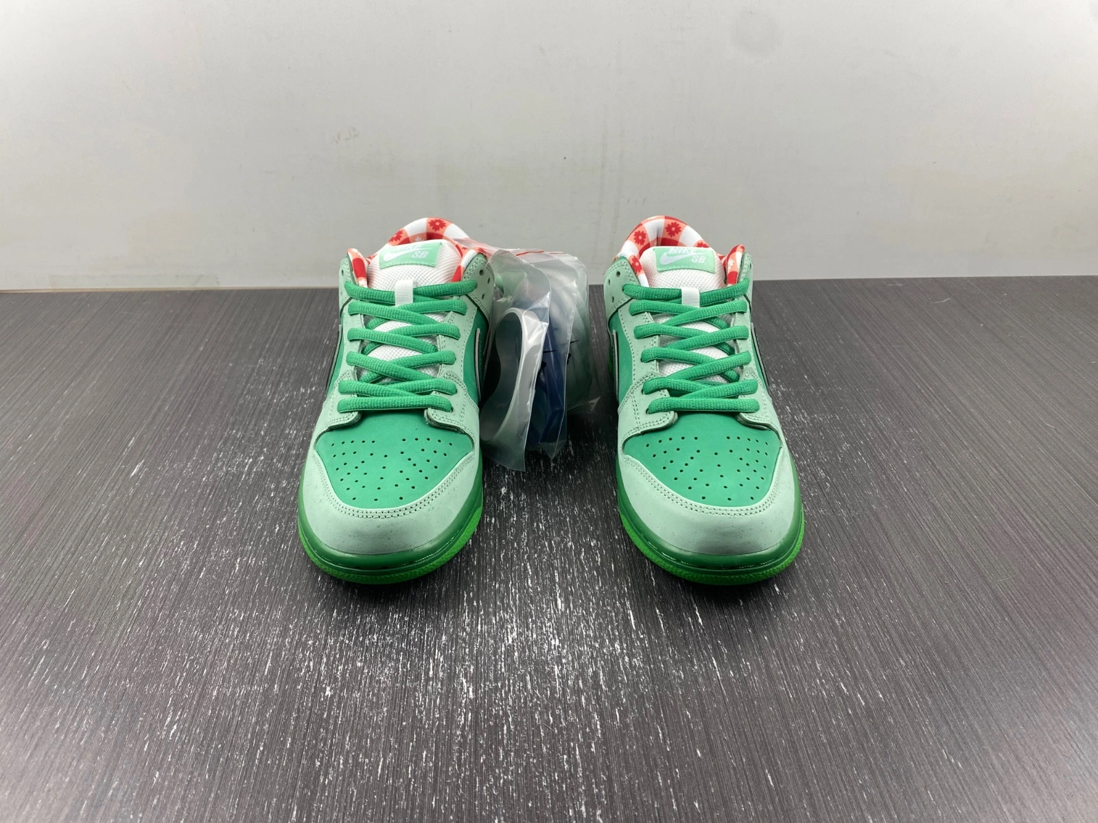 SB Dunk Low Concepts Light Green Lobster BV1310- Lightweight 35