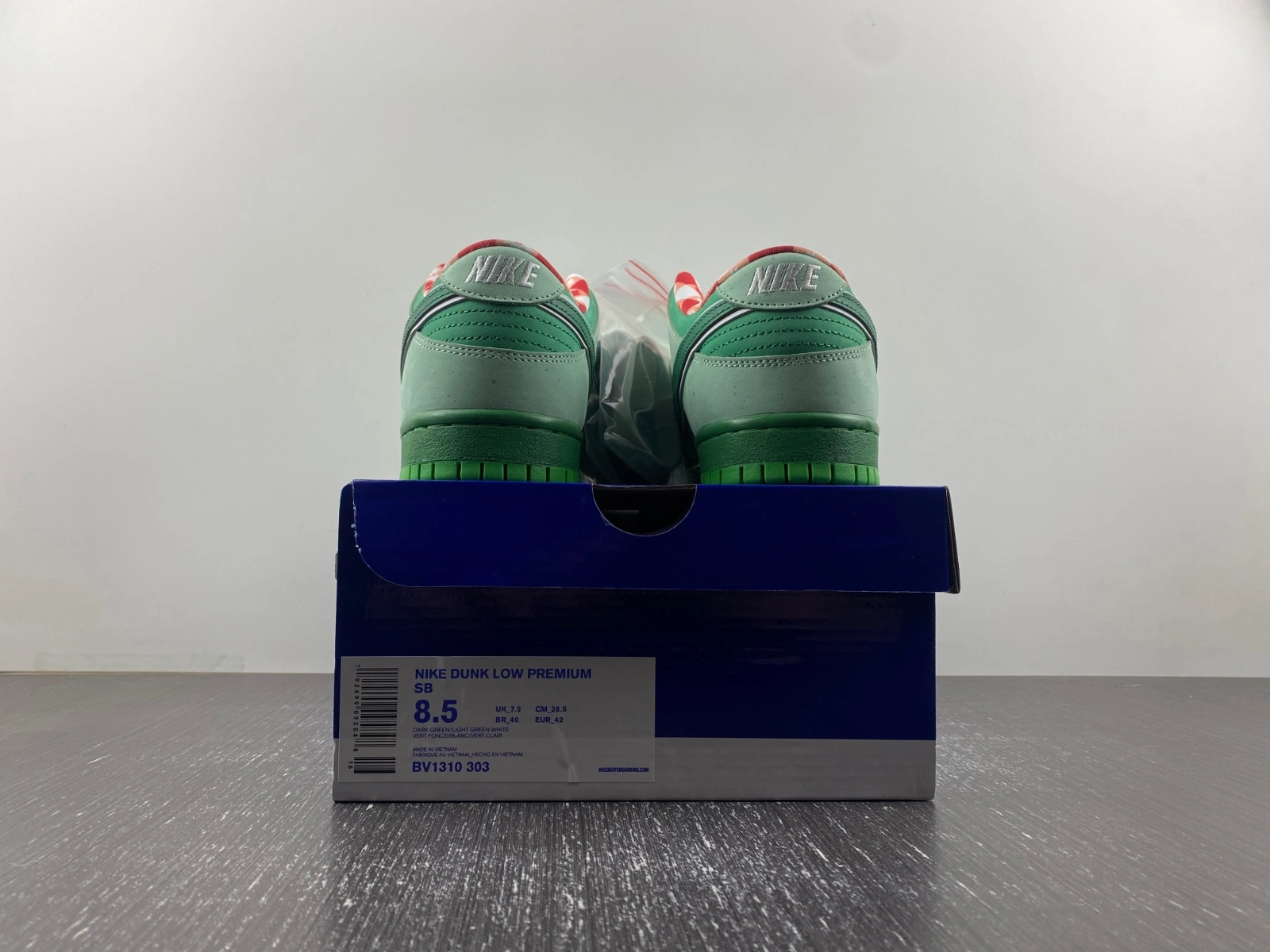 SB Dunk Low Concepts Light Green Lobster BV1310- Lightweight 35