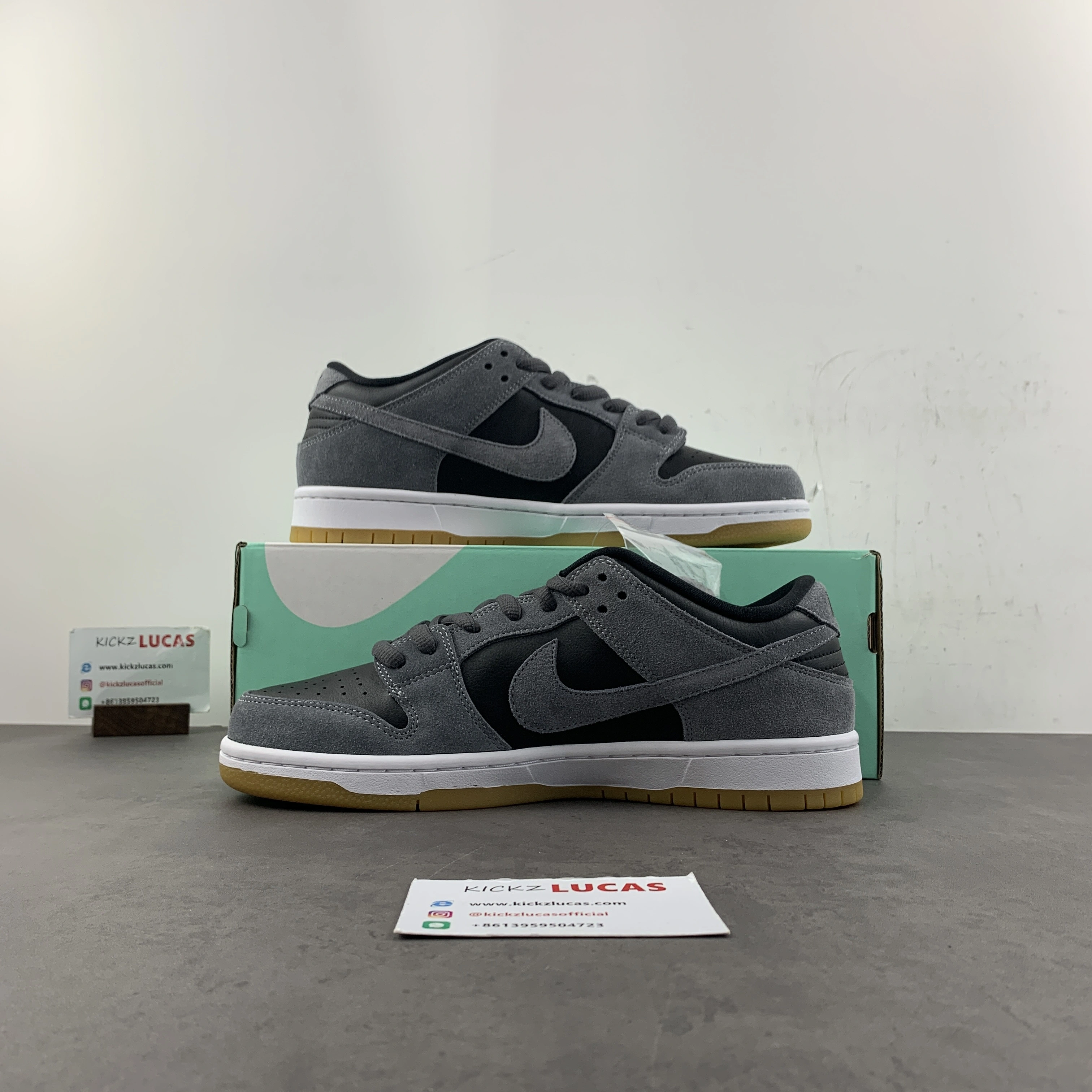 SB Dunk Low Dark Grey Black Gum AR0778- TechFriendly 642