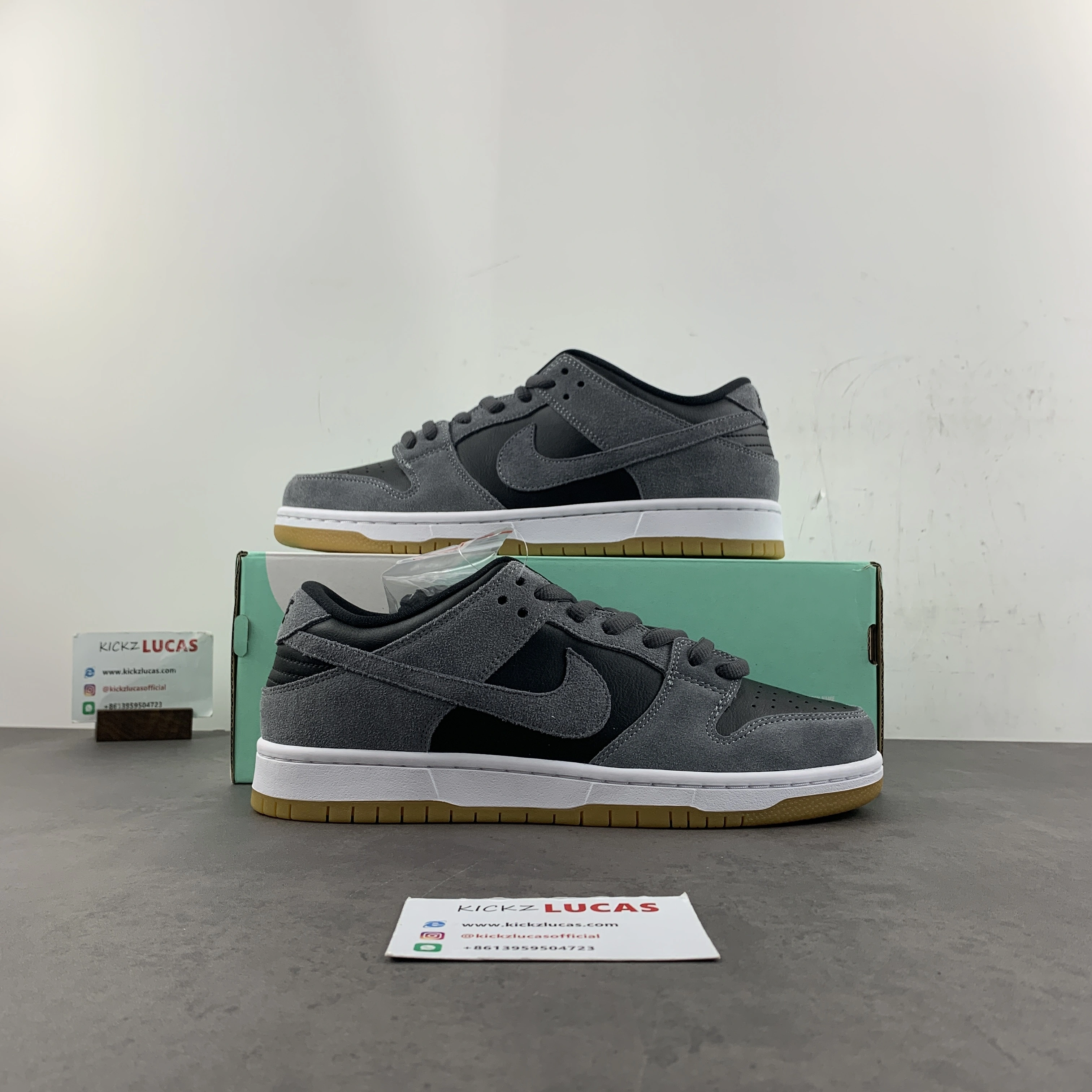 SB Dunk Low Dark Grey Black Gum AR0778- TechFriendly 642