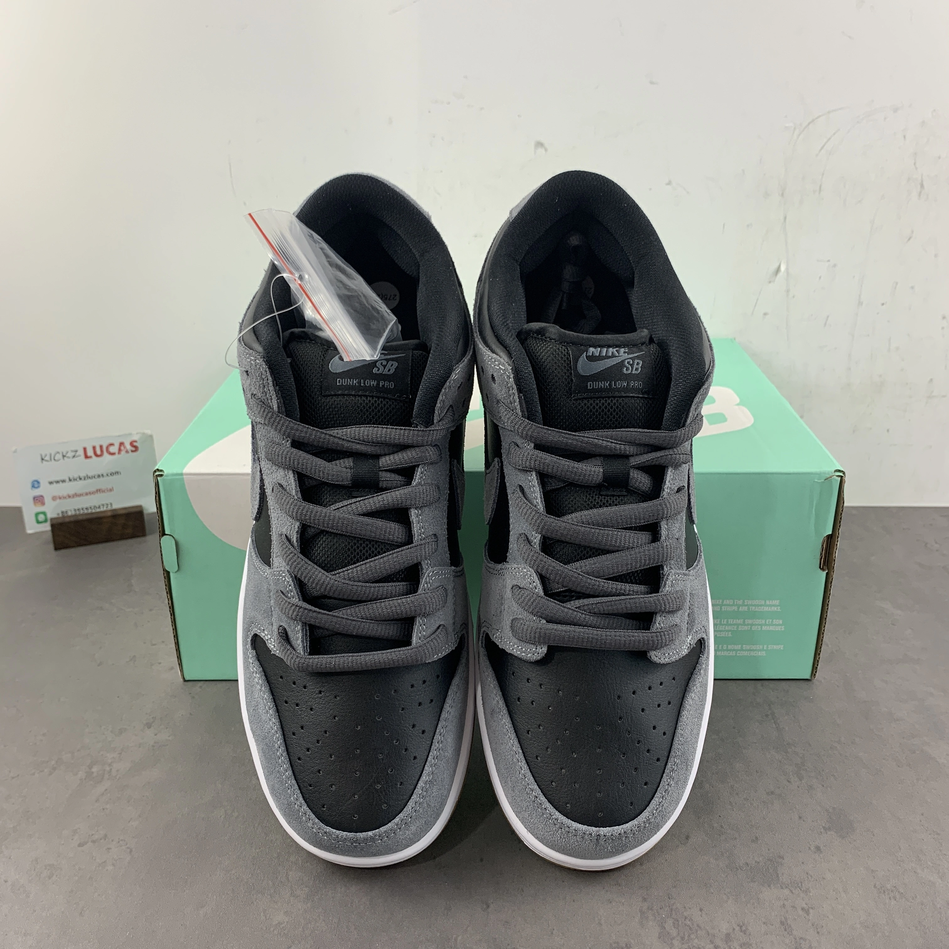 SB Dunk Low Dark Grey Black Gum AR0778- TechFriendly 642